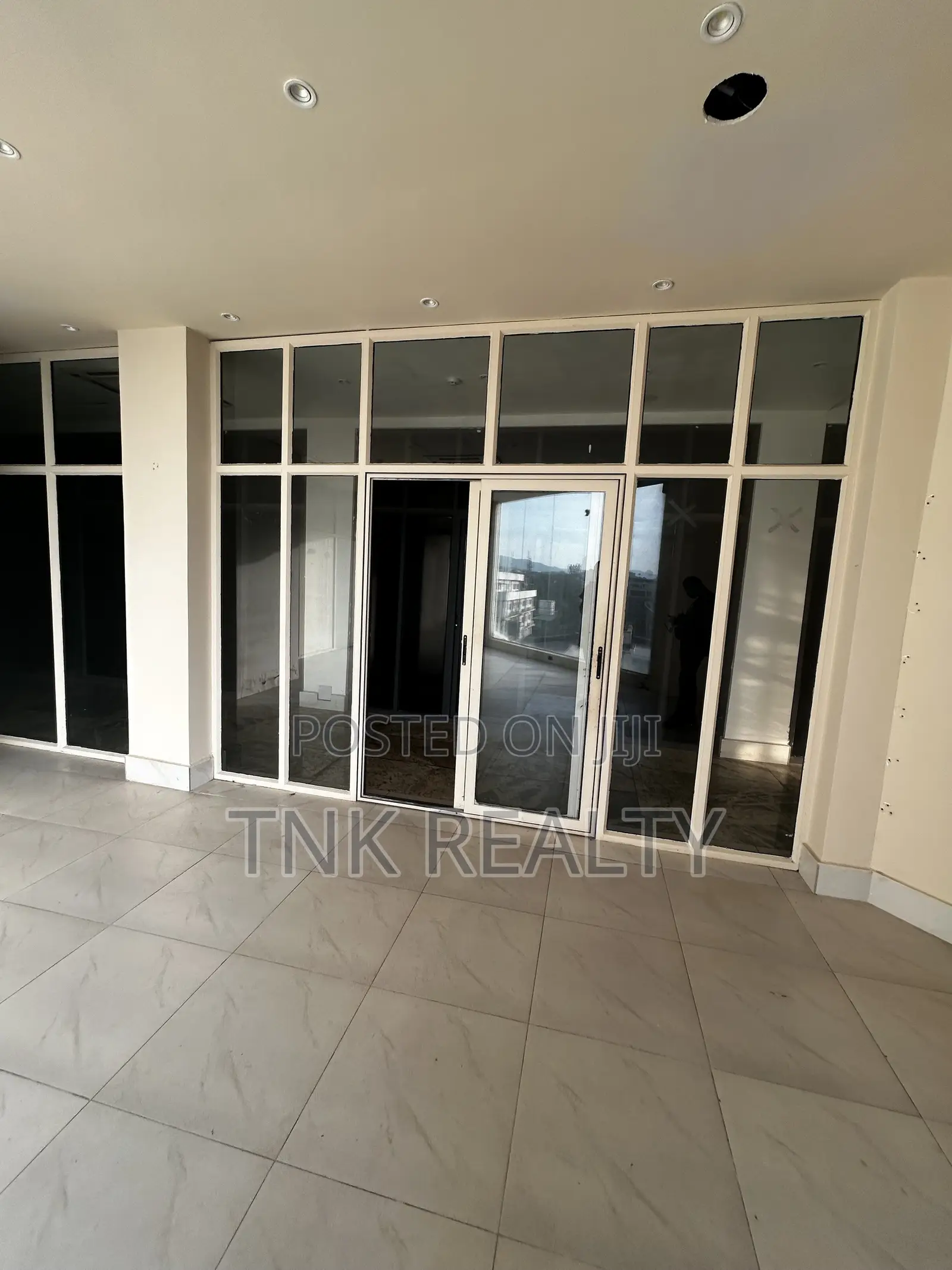 Shop for Rent in Wuse 2