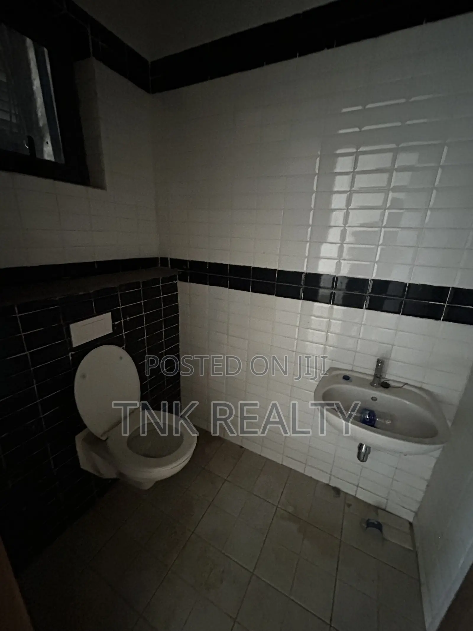 Shop Space for Rent in Wuse 2
