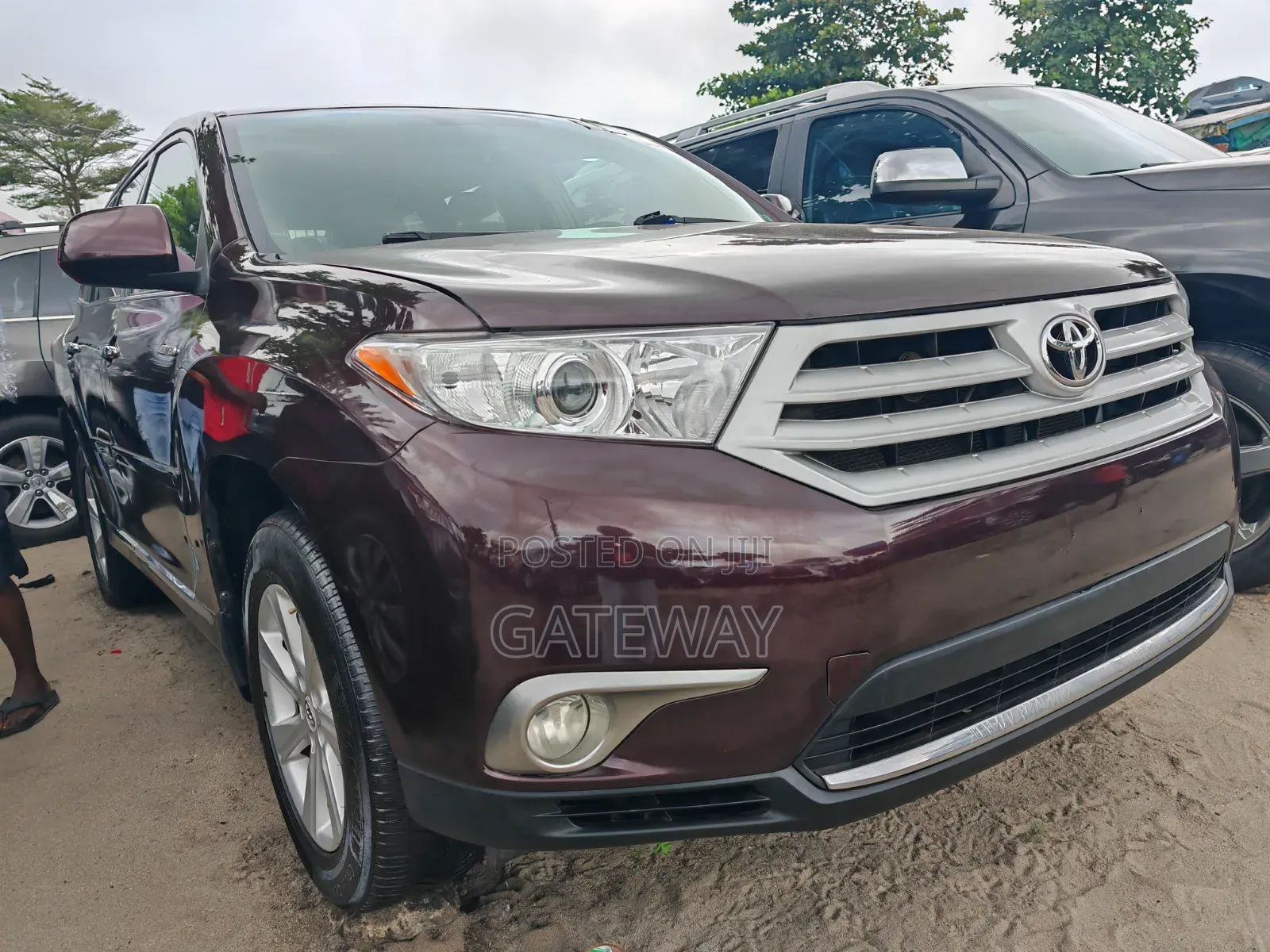Toyota Highlander 2013 Burgundy