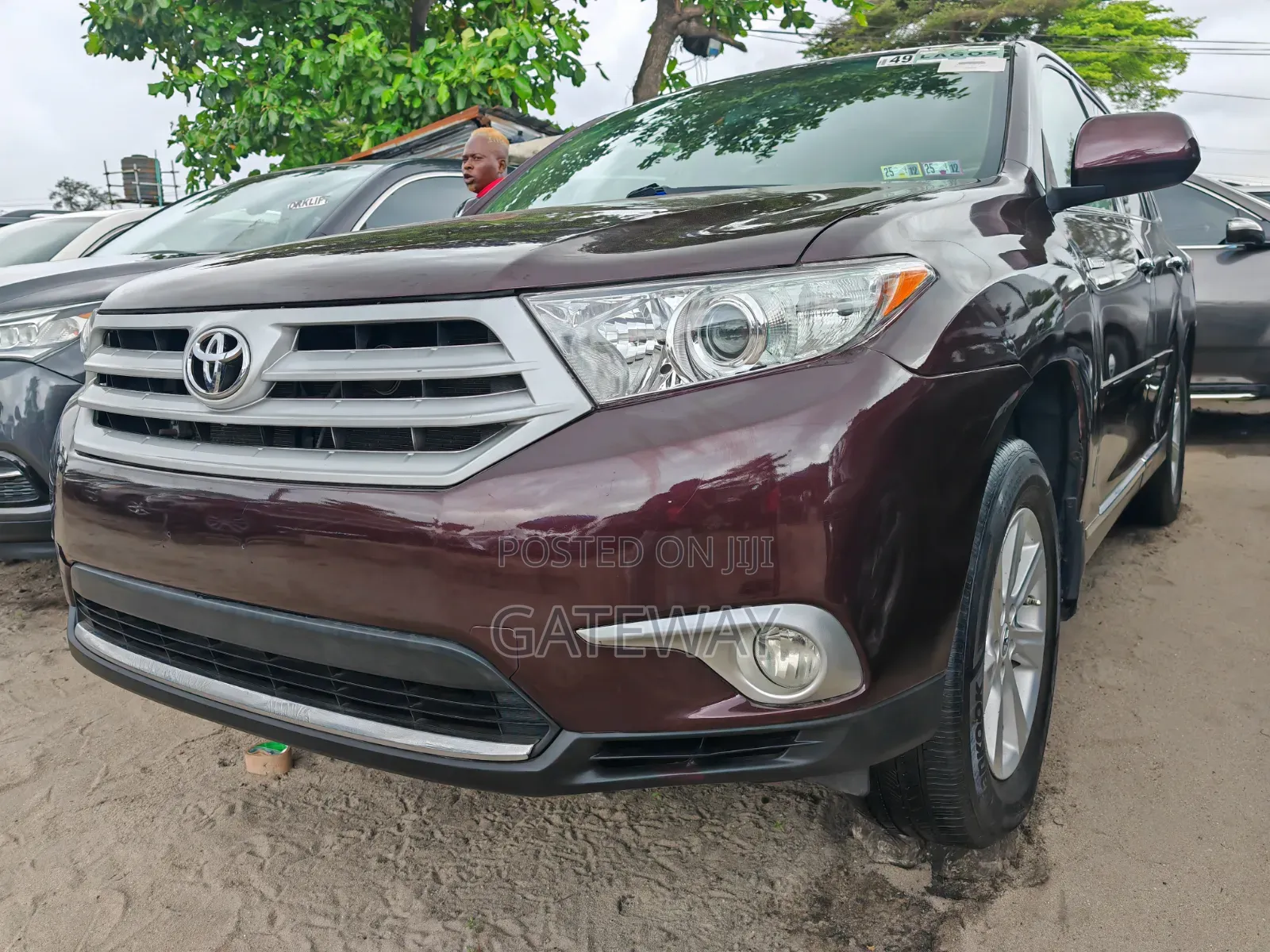 Toyota Highlander 2013 Burgundy