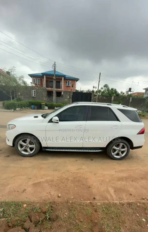 Mercedes-Benz GLE-Class 2018 White