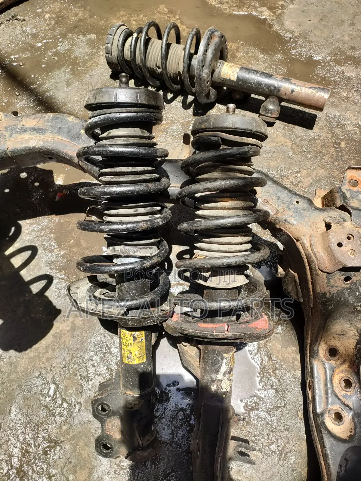 Tokunbo Complete Front Shock Absorber for Chevrolet Trax