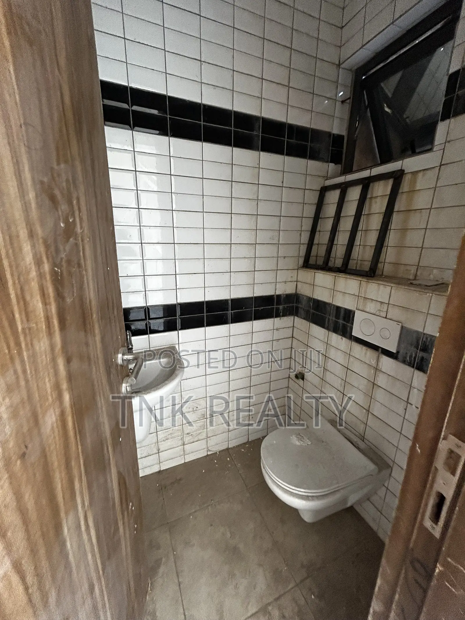 Office Space to Let in Wuse 2