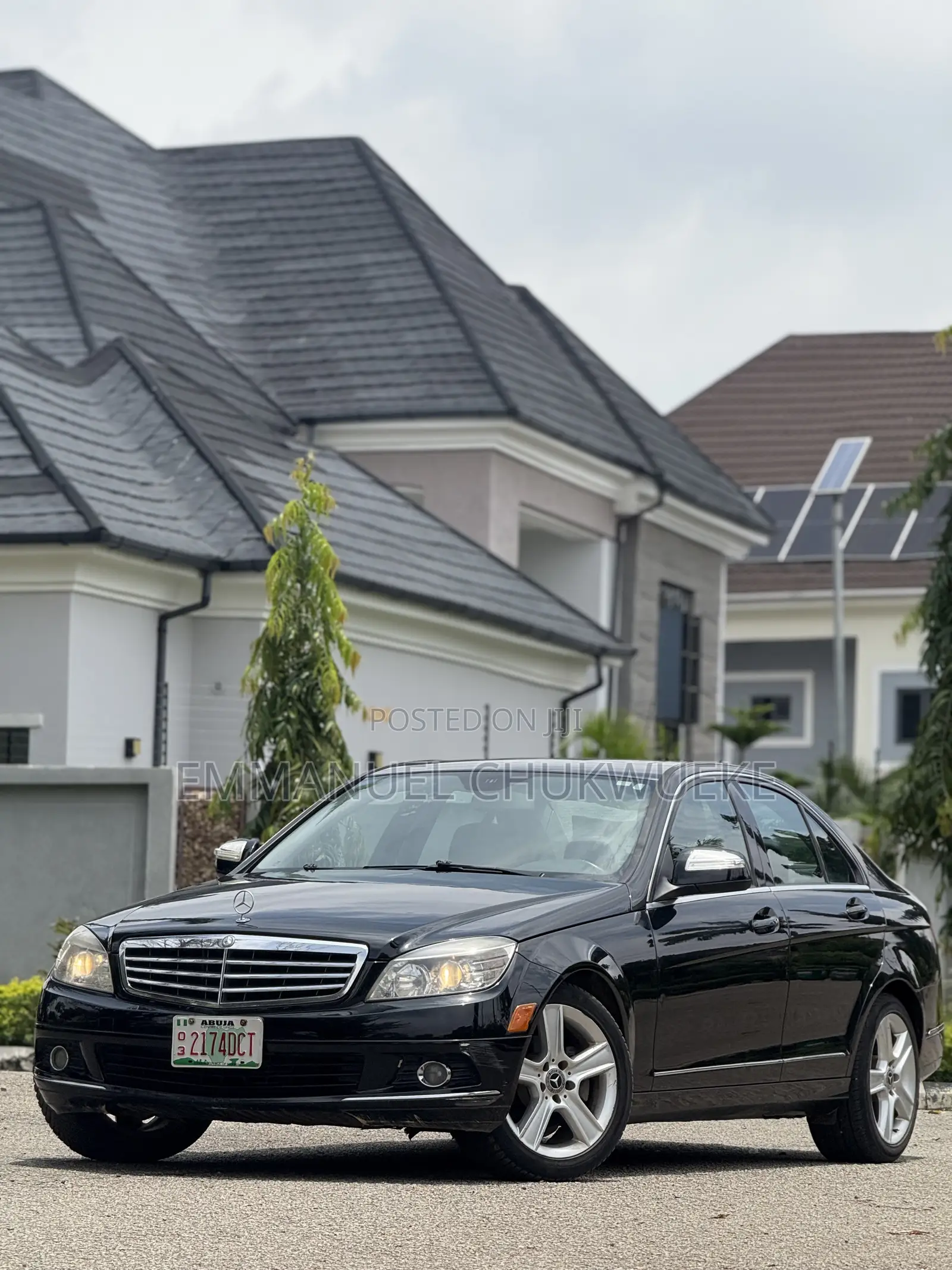 Mercedes-Benz C300 2010 Black