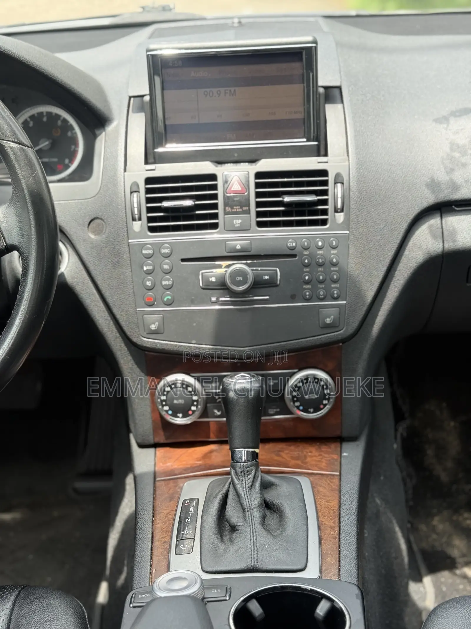 Mercedes-Benz C300 2010 Black
