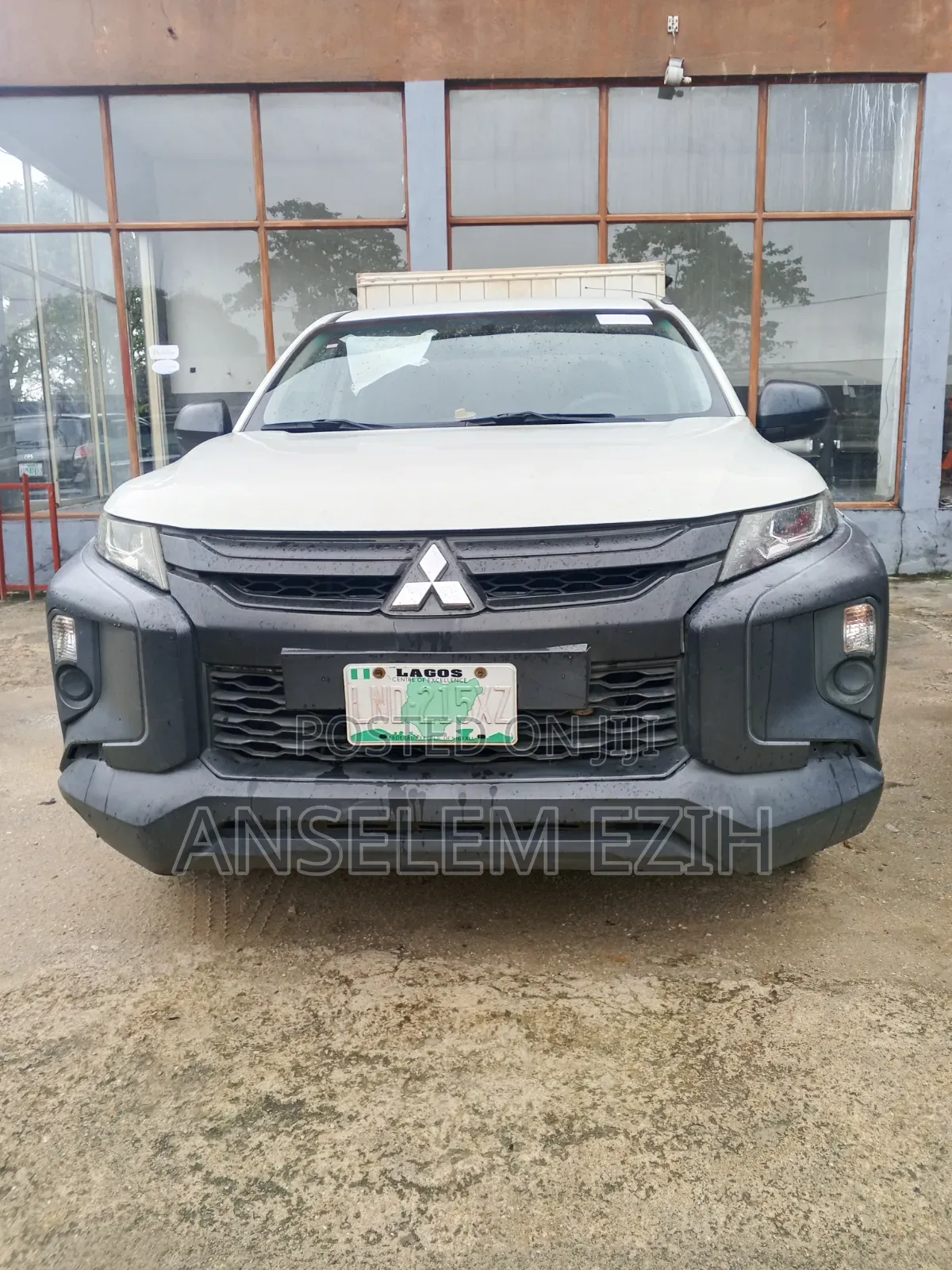 Mitsubishi L200 2018 White