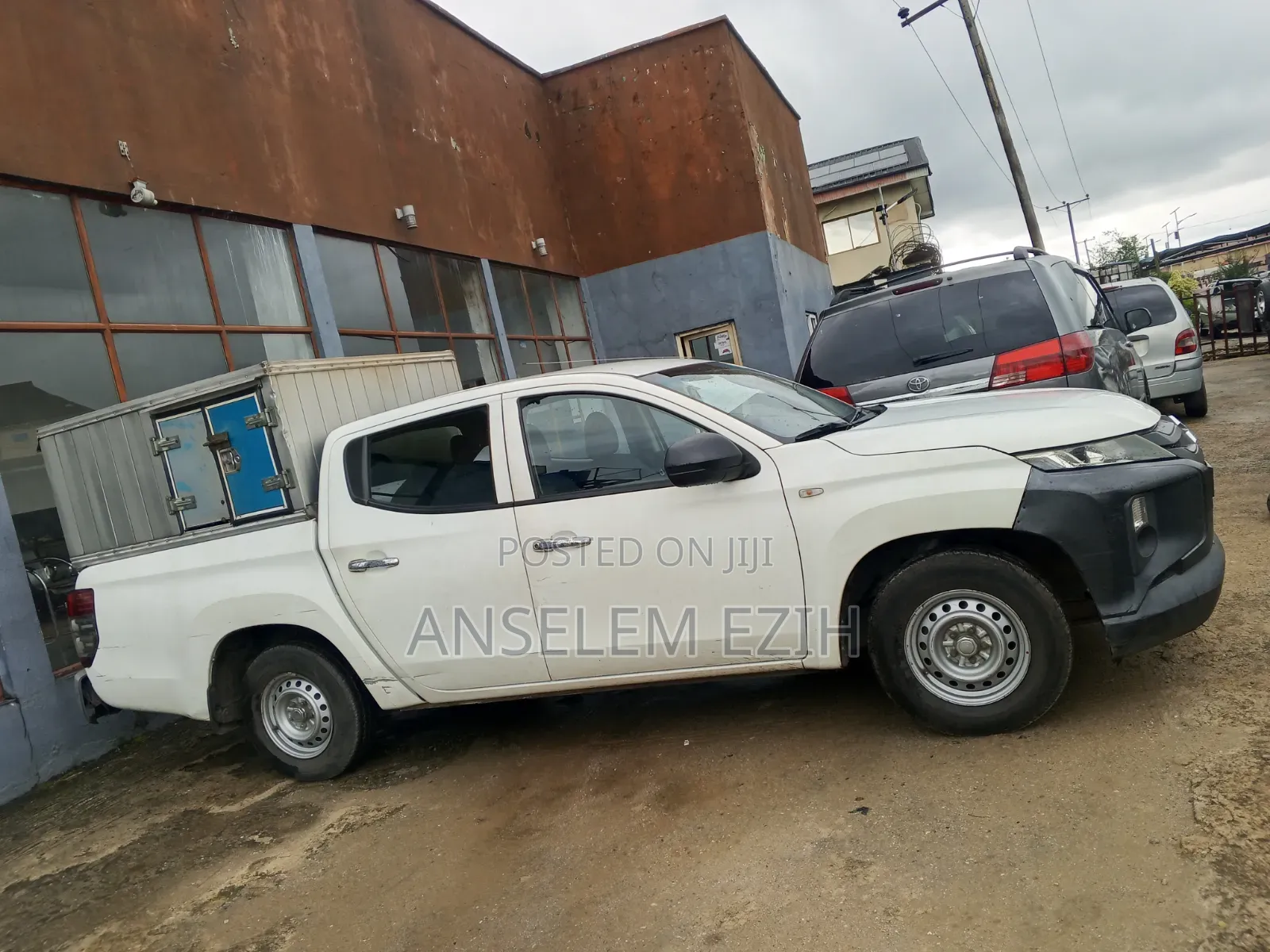 Mitsubishi L200 2018 White