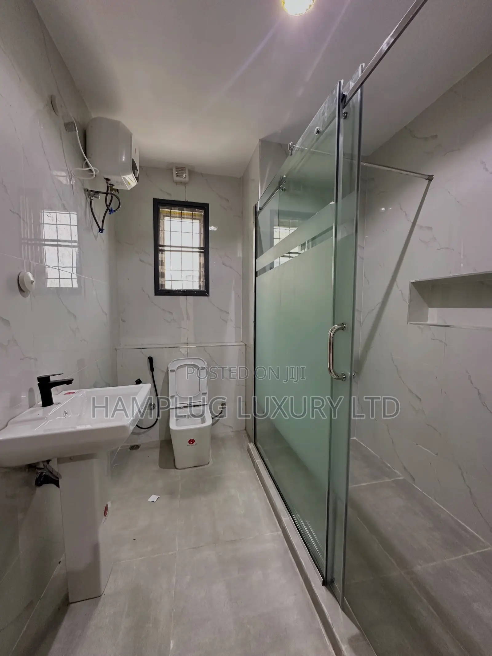 4bdrm Townhouse/Terrace in Jahi for sale