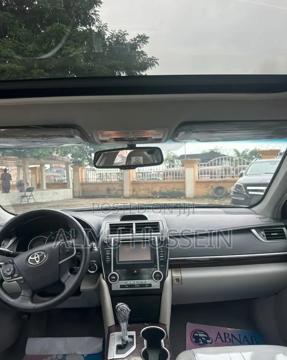Toyota Camry 2014 White