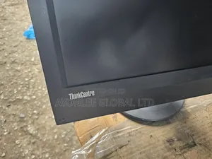 Lenovo ThinkStation P910 4GB Intel Core 2 Duo HDD 500GB