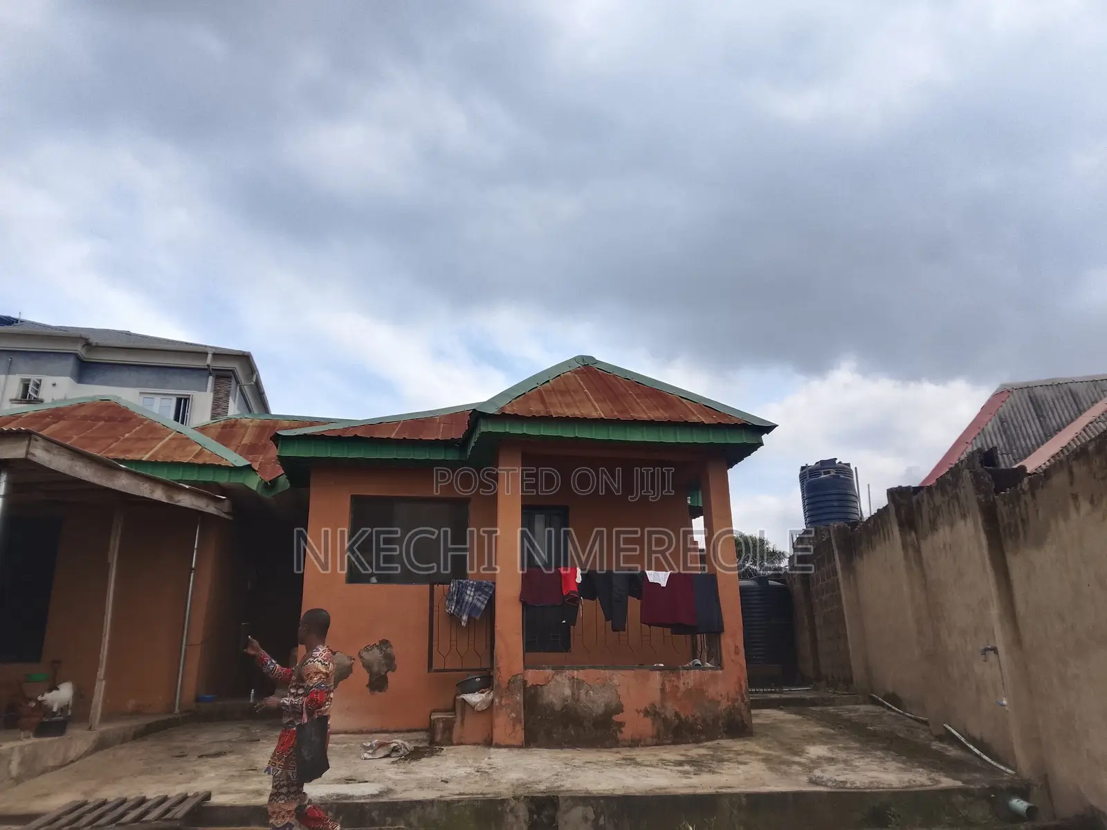 4bdrm Bungalow in Lagos Extension, Obafemi-Owode for sale