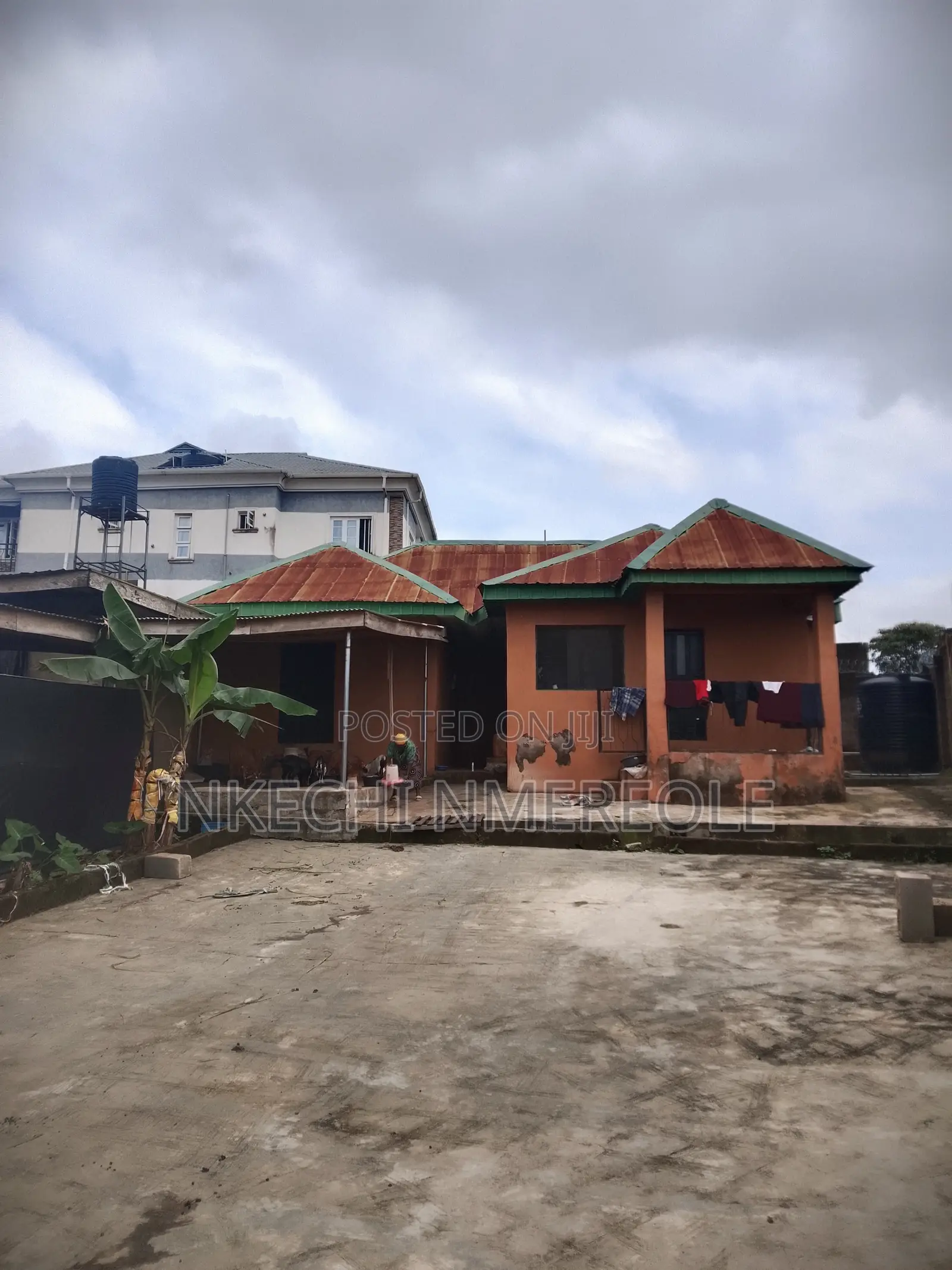 4bdrm Bungalow in Lagos Extension, Obafemi-Owode for sale