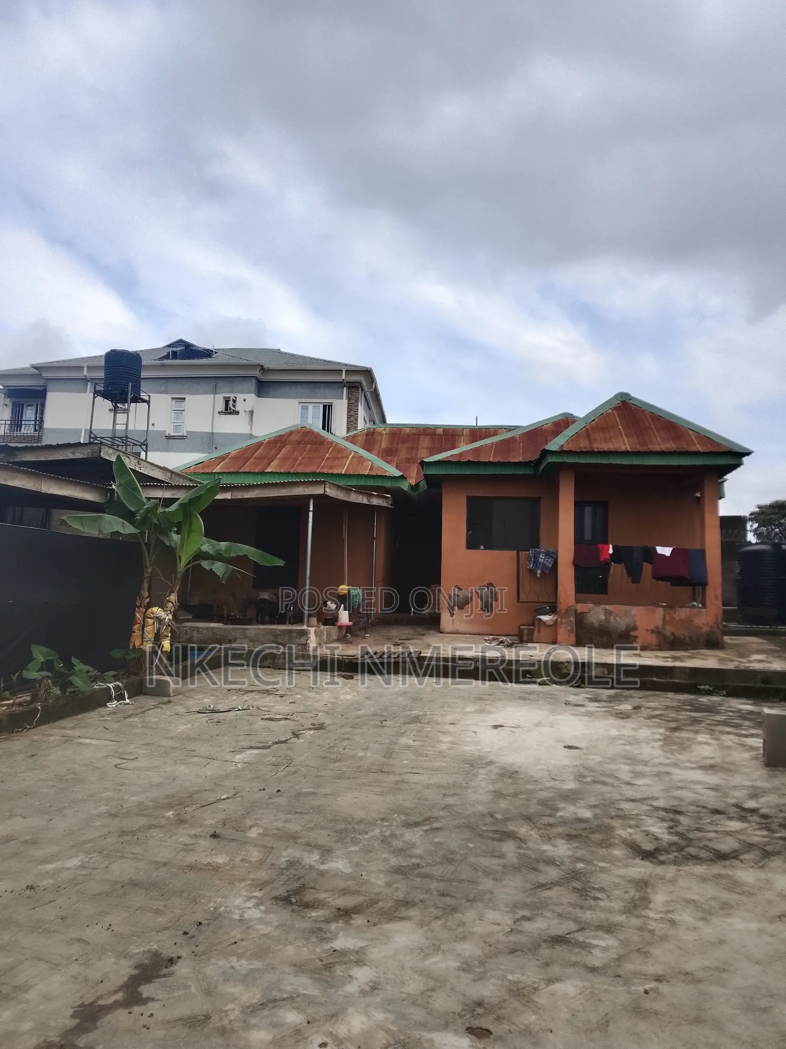 4bdrm Bungalow in Lagos Extension, Obafemi-Owode for sale