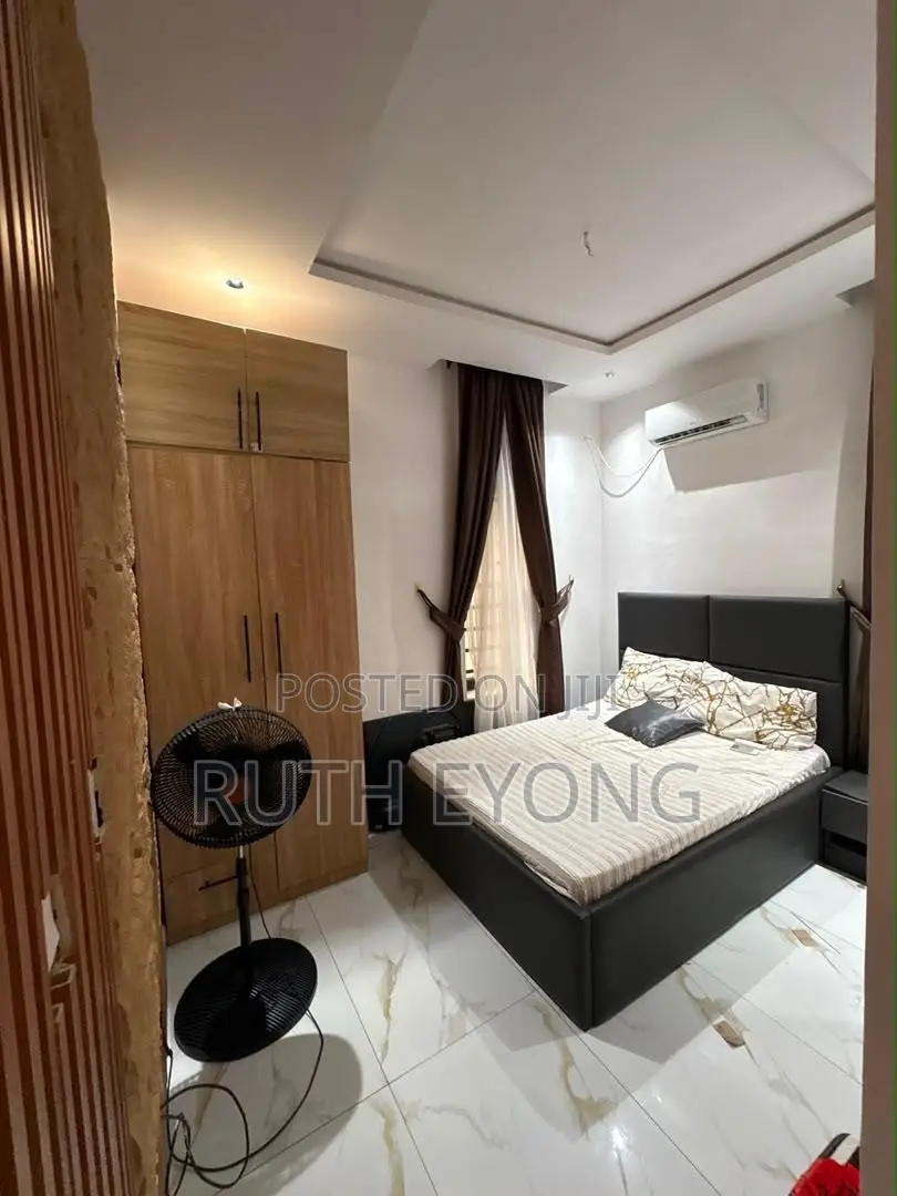 4bdrm House in Ajah, Sangotedo  for rent
