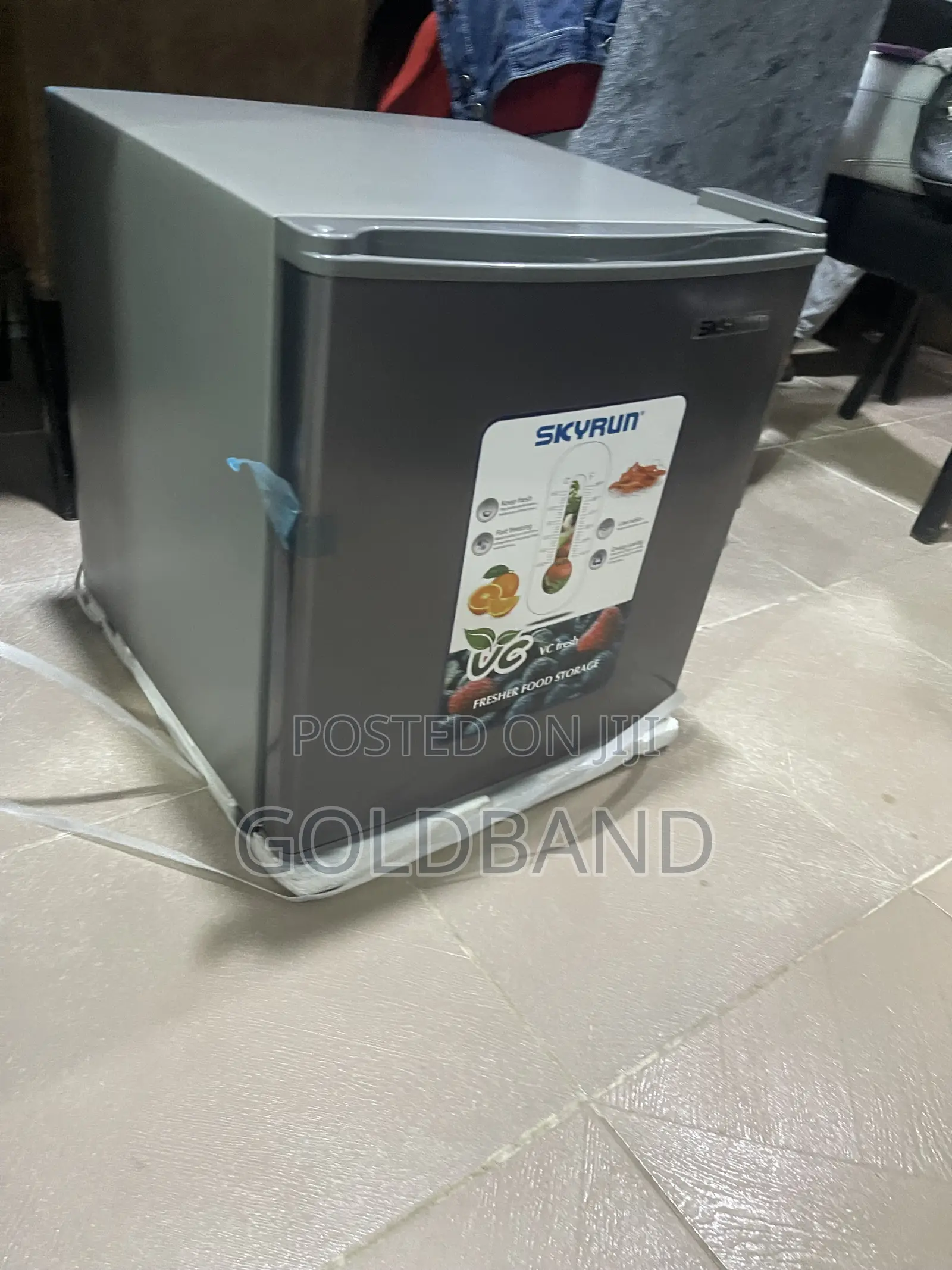 Skyrun BCD-50HW 48L Mini Refrigerator