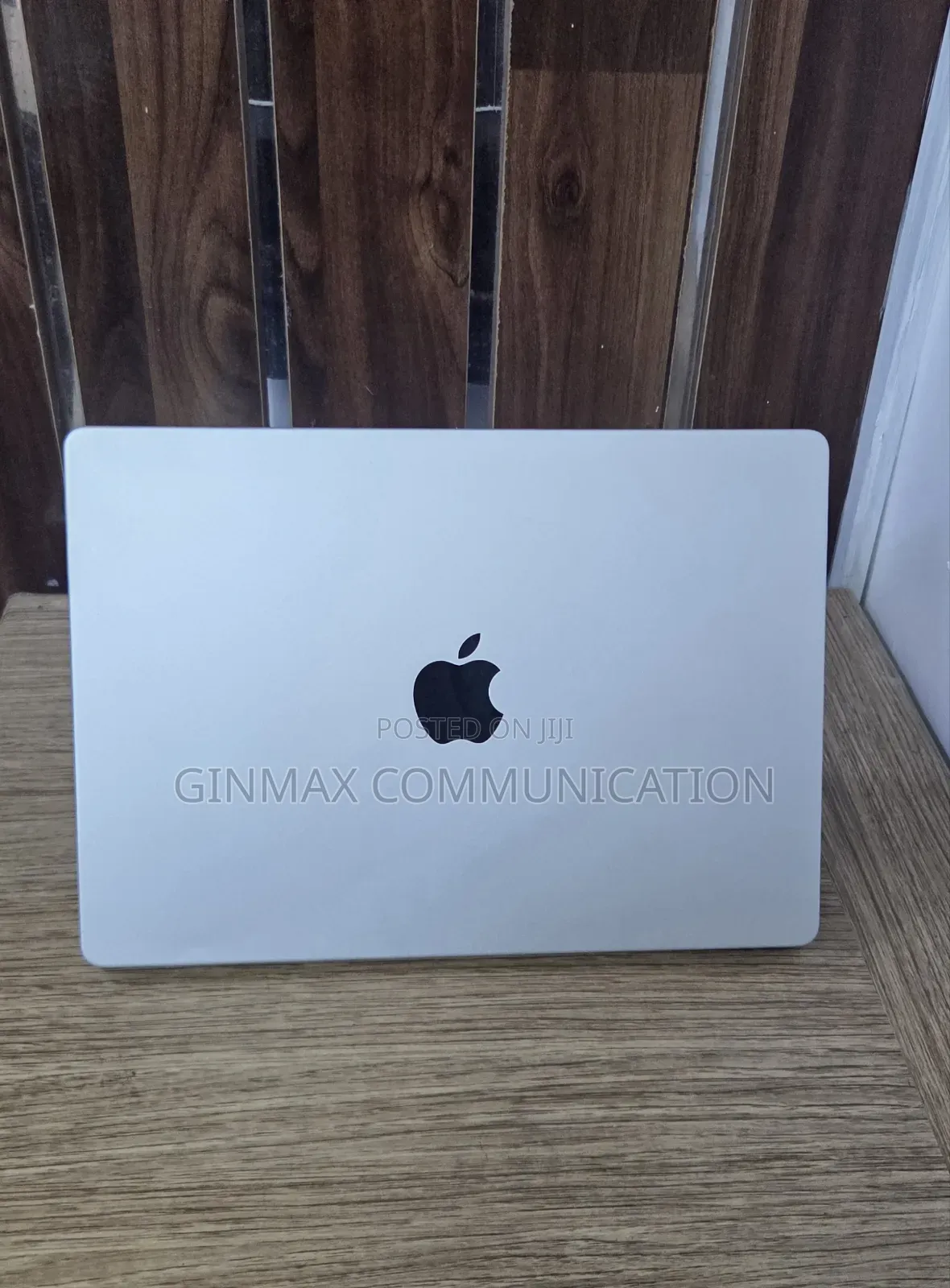 Laptop Apple MacBook Pro 2023 M3 Pro 18GB Apple M3 Pro SSD 1T