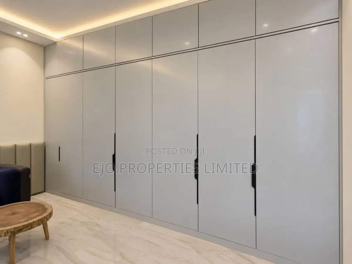 Furnished 3bdrm Apartment in Old Ikoyi for sale