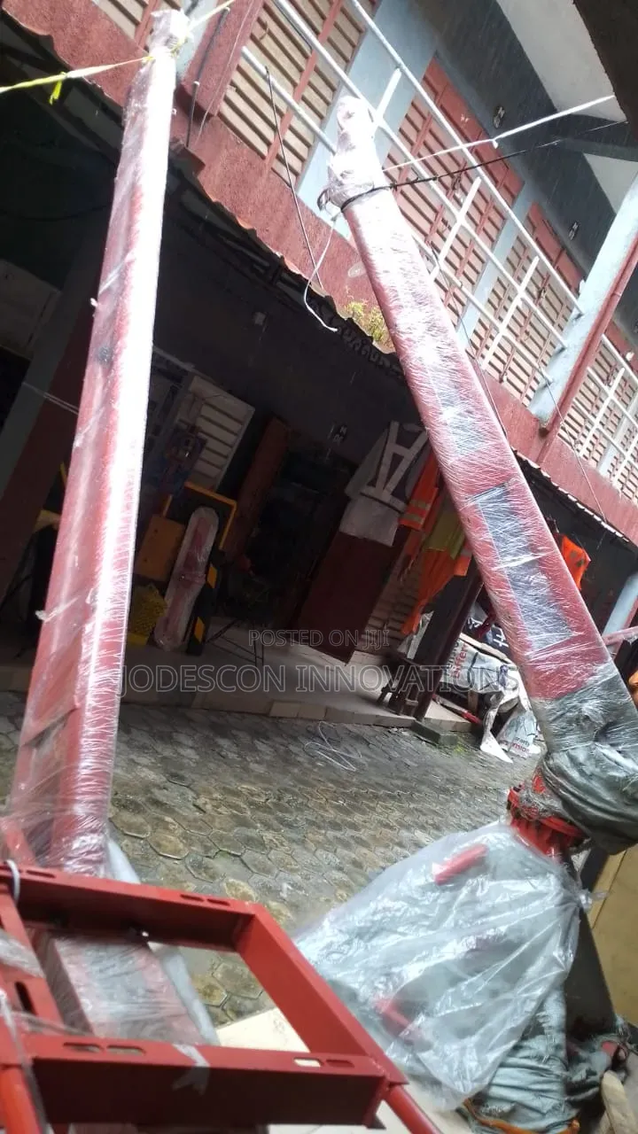 Portable Mini Construction Crane / Rooftop Material Hoist Lift