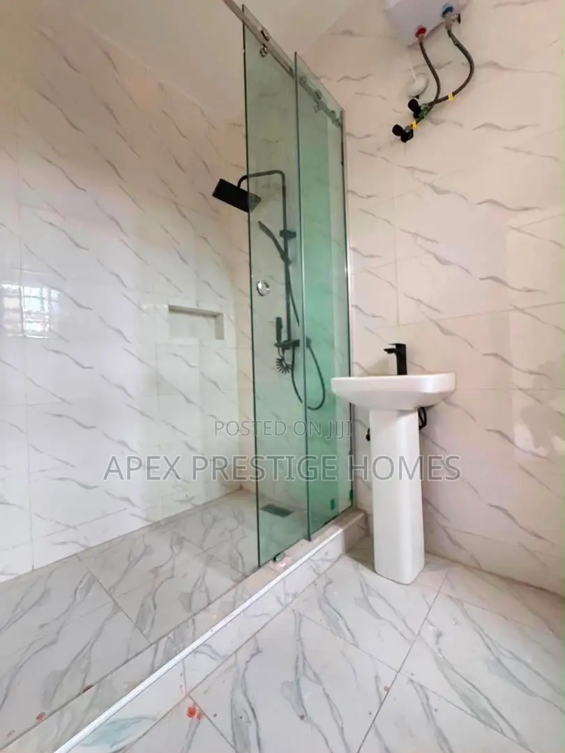 Furnished 2bdrm Apartment in Surulere for sale