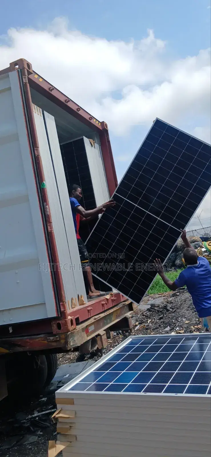 650w Jinko Solar Panels