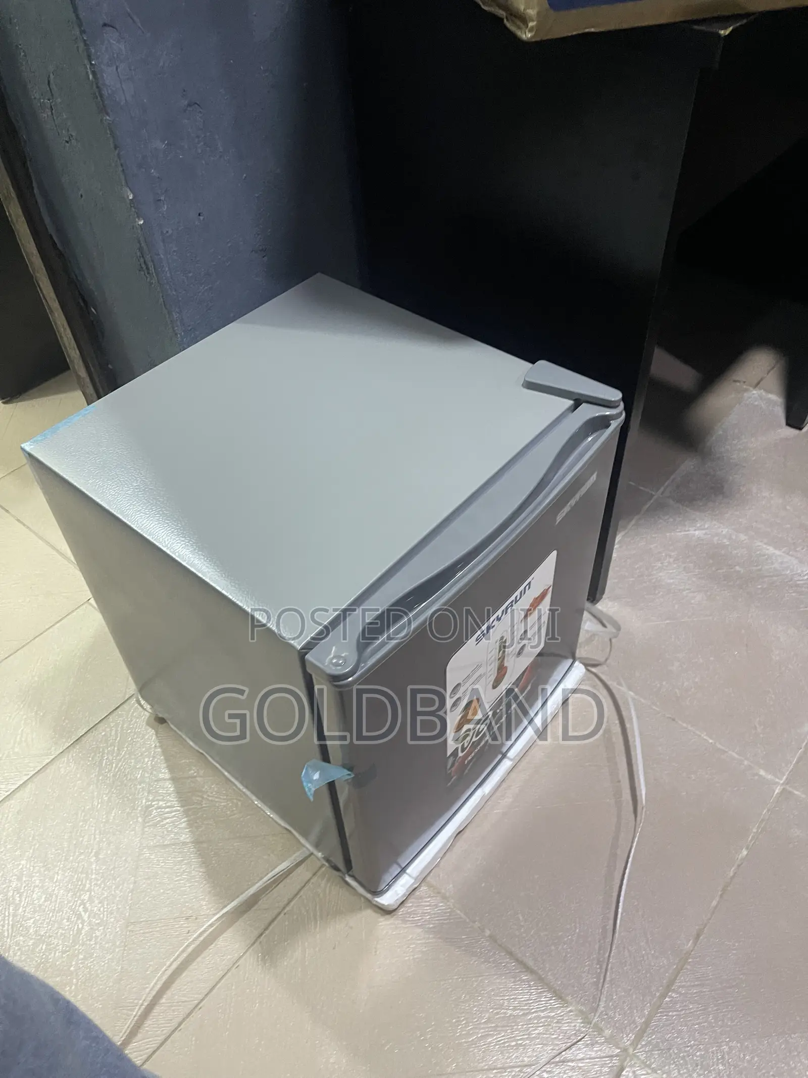Skyrun BCD-50HW 48L Everyday Use Refrigerator