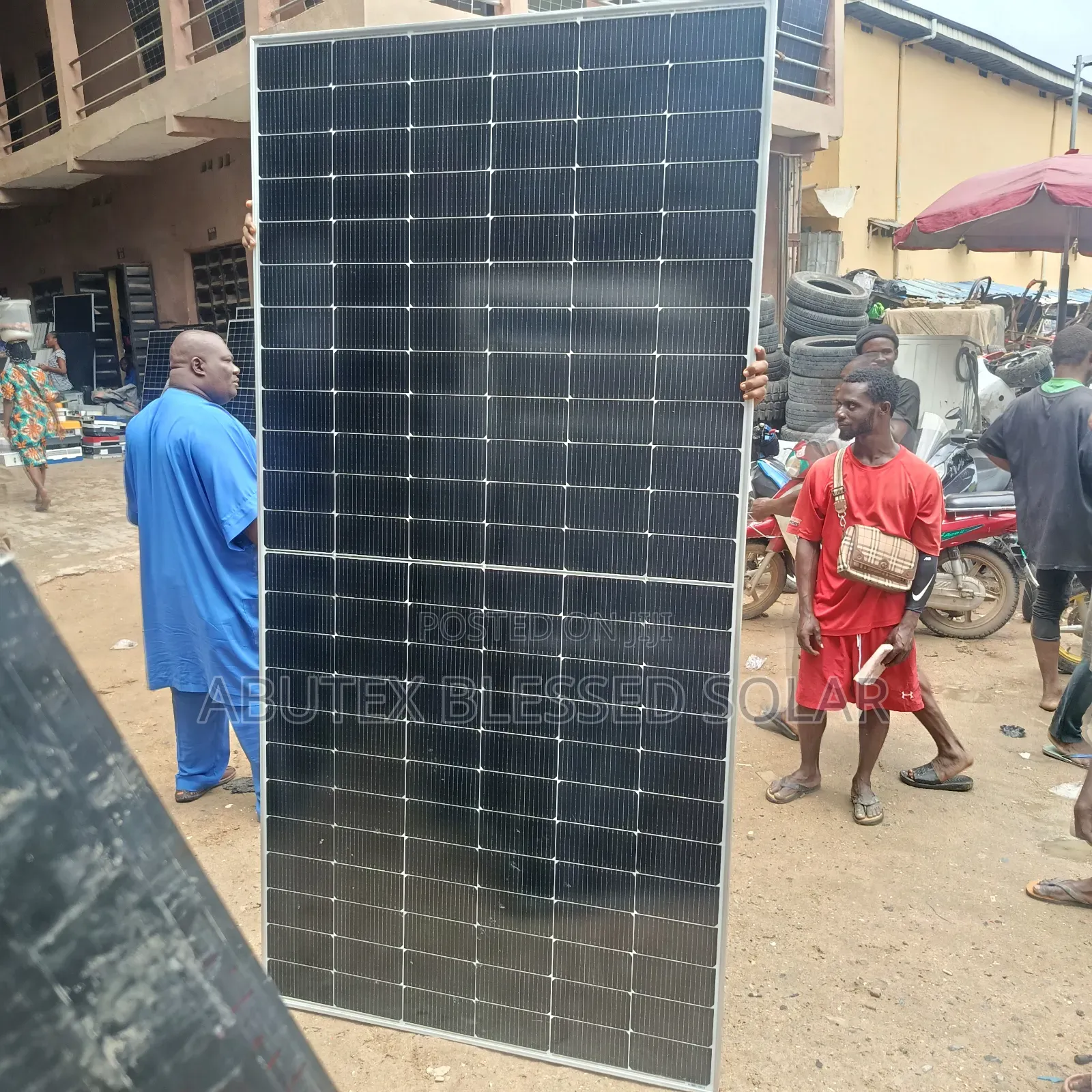 600watt Jinko Solar Panel Mono