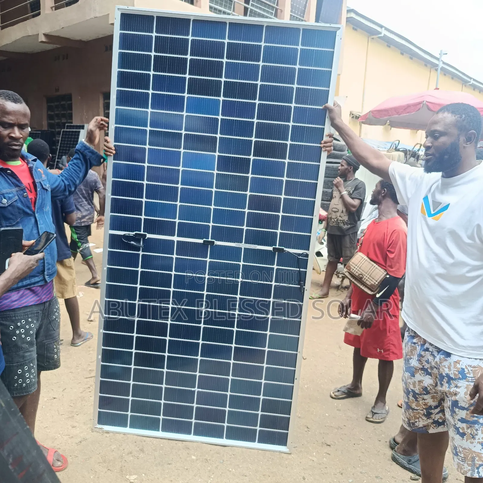 600watt Jinko Solar Panel Mono