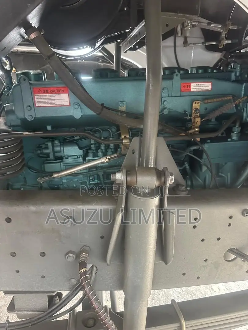 2021 Tokunbo Sinotruk Howo 6×4 Diesel Tanker
