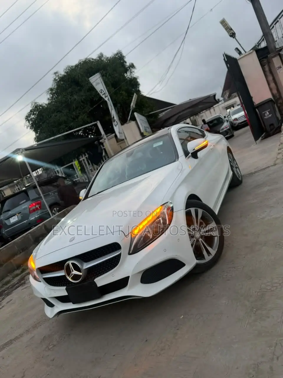 Mercedes-Benz C300 2016 White