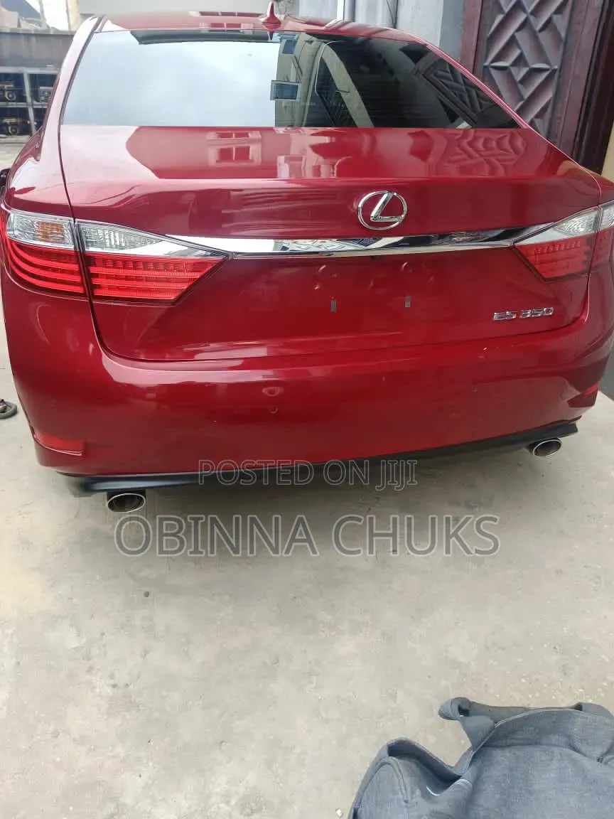 Lexus ES 350 FWD 2014 Red