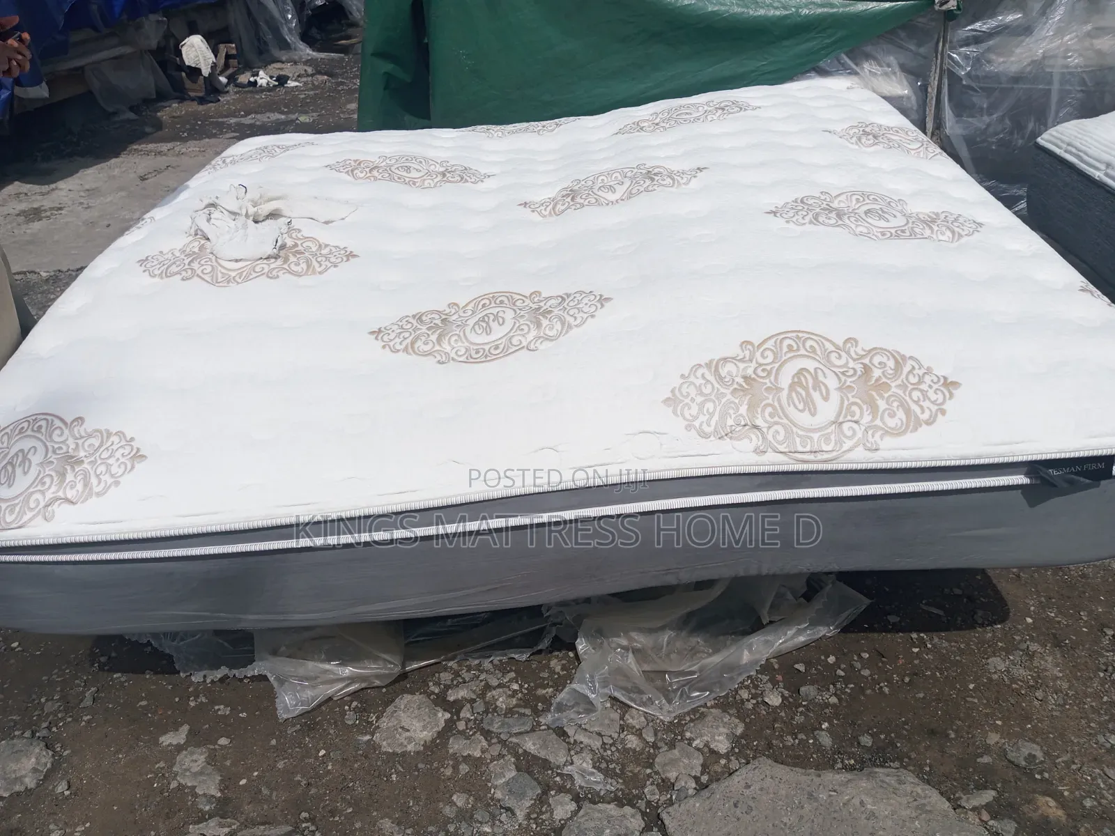 Compress Hybrid Mattress for Canadian Mattress