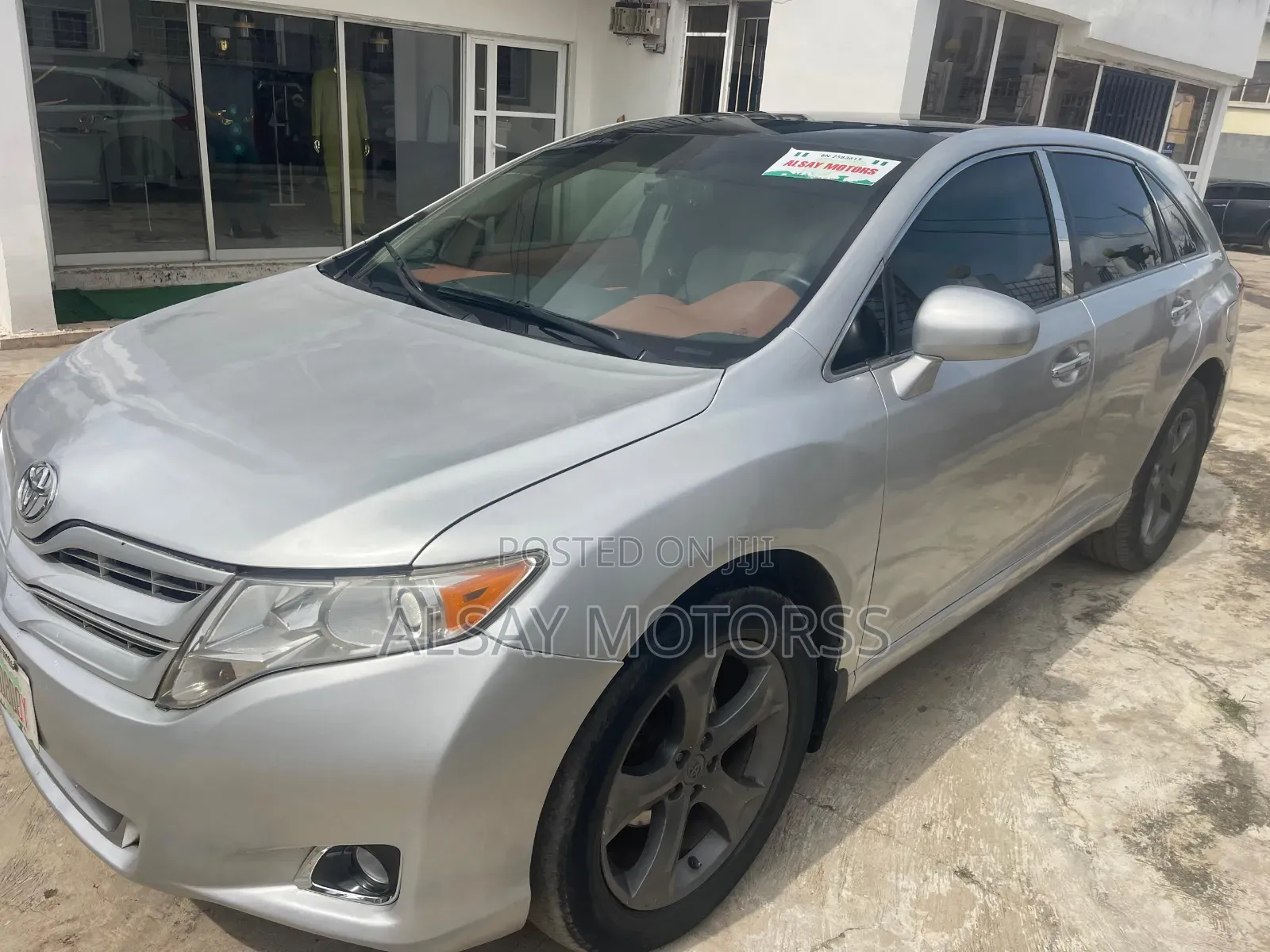 Toyota Venza XLE 2010 Silver