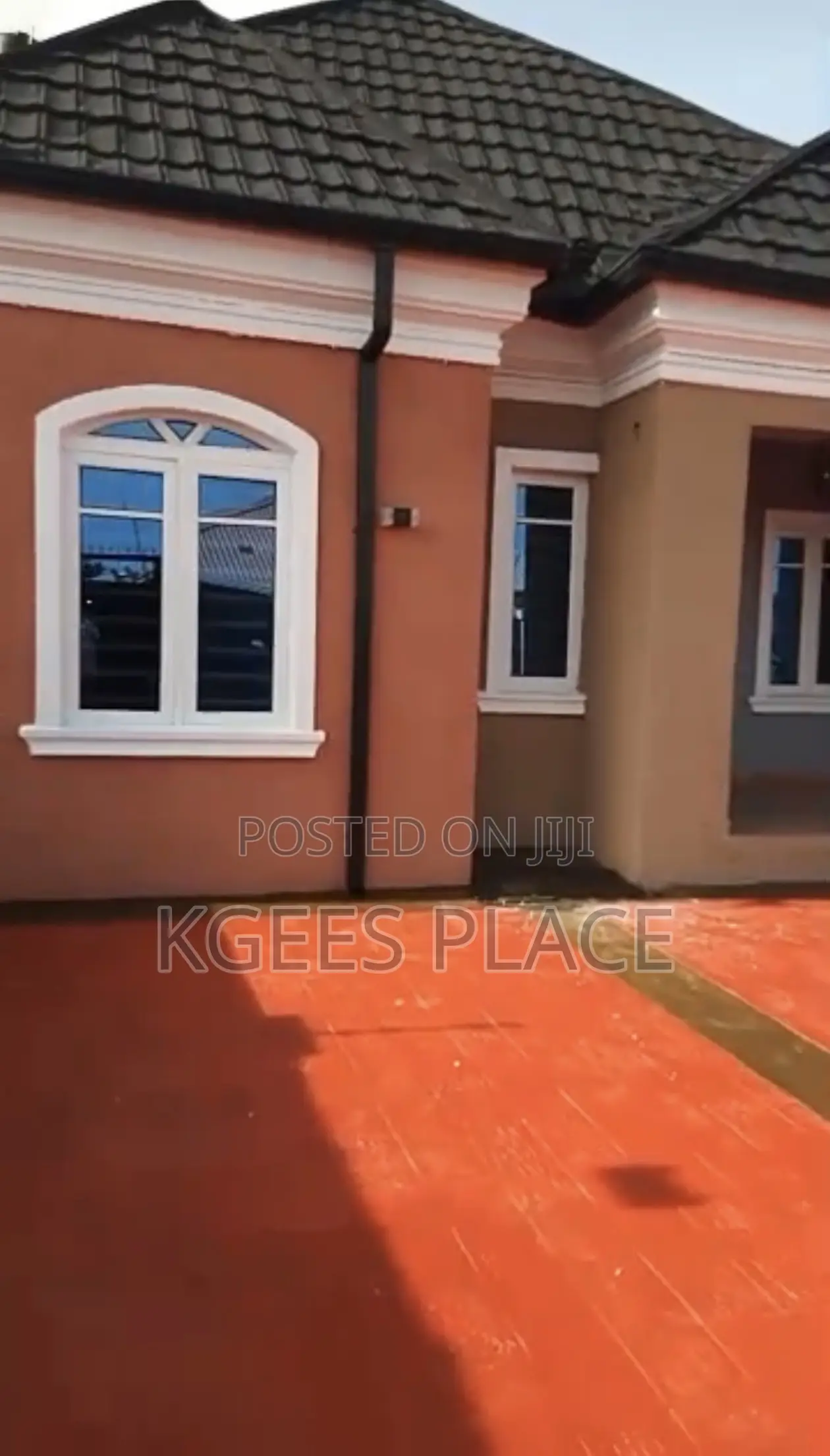 Furnished 3bdrm Block of Flats in Military Estate, Eleko for rent
