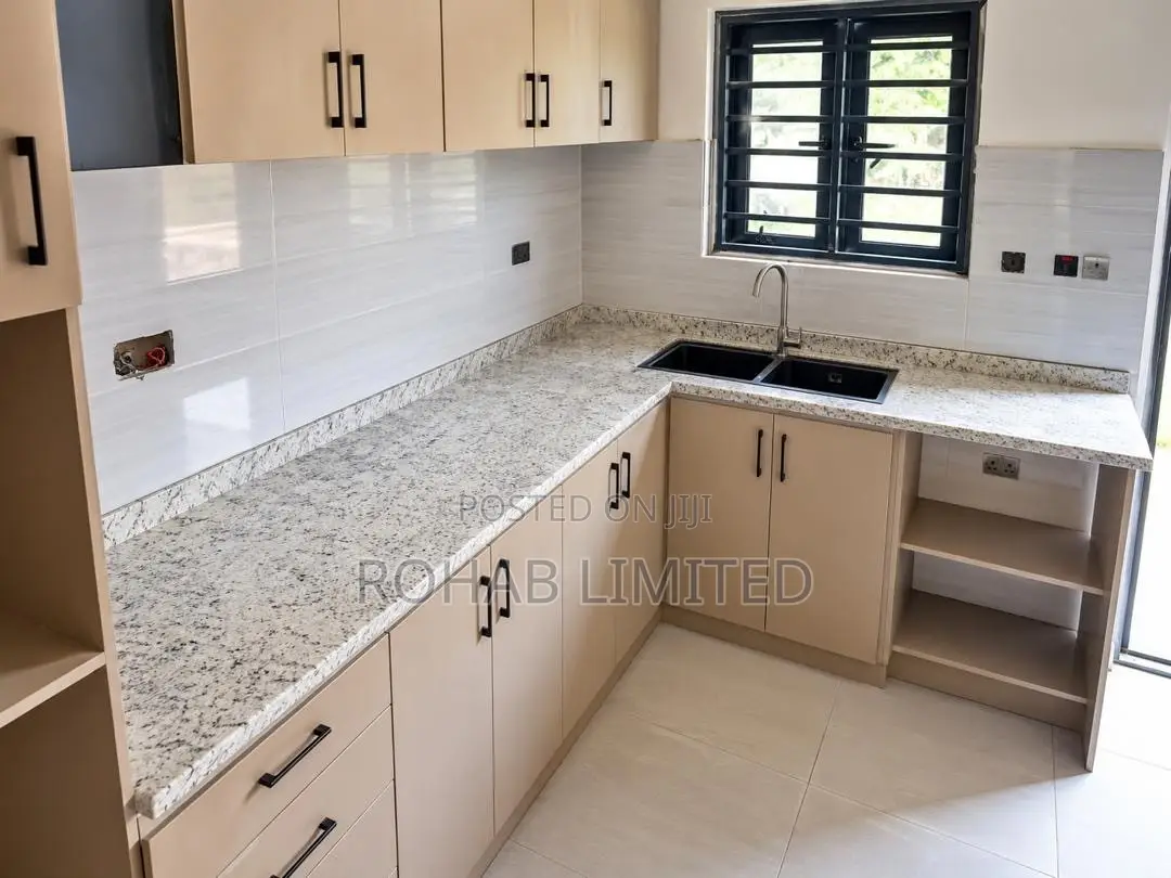 Furnished 3bdrm Duplex in Landgate Homes, Sangotedo for sale