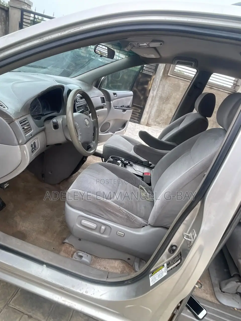 Toyota Sienna 2005 Silver
