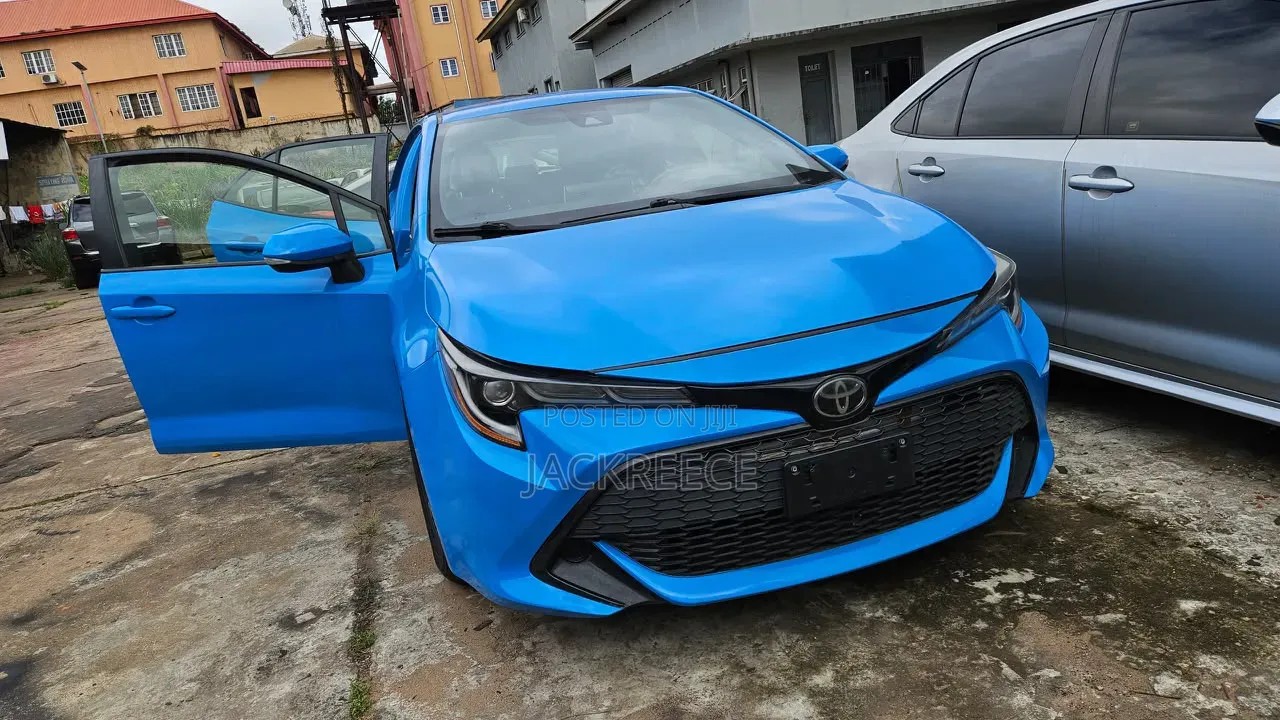 Toyota Corolla 2019 Blue
