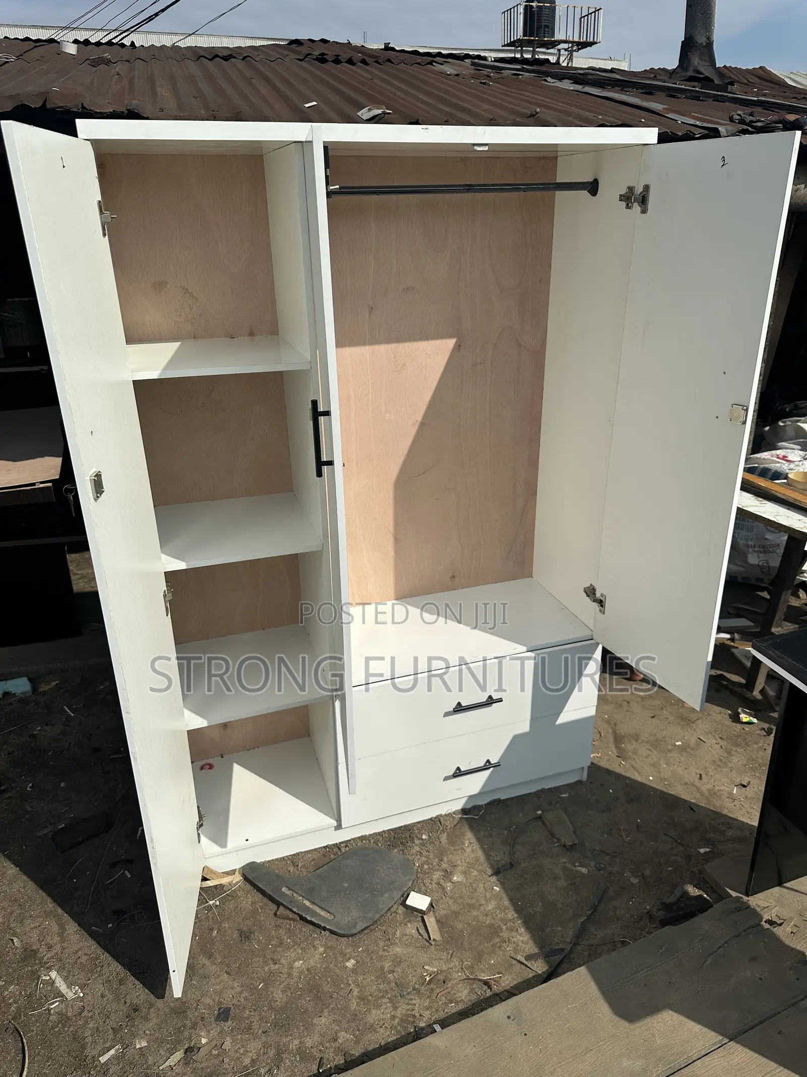 4ft X 6ft Tall Off White Wardrobe (Hdf)