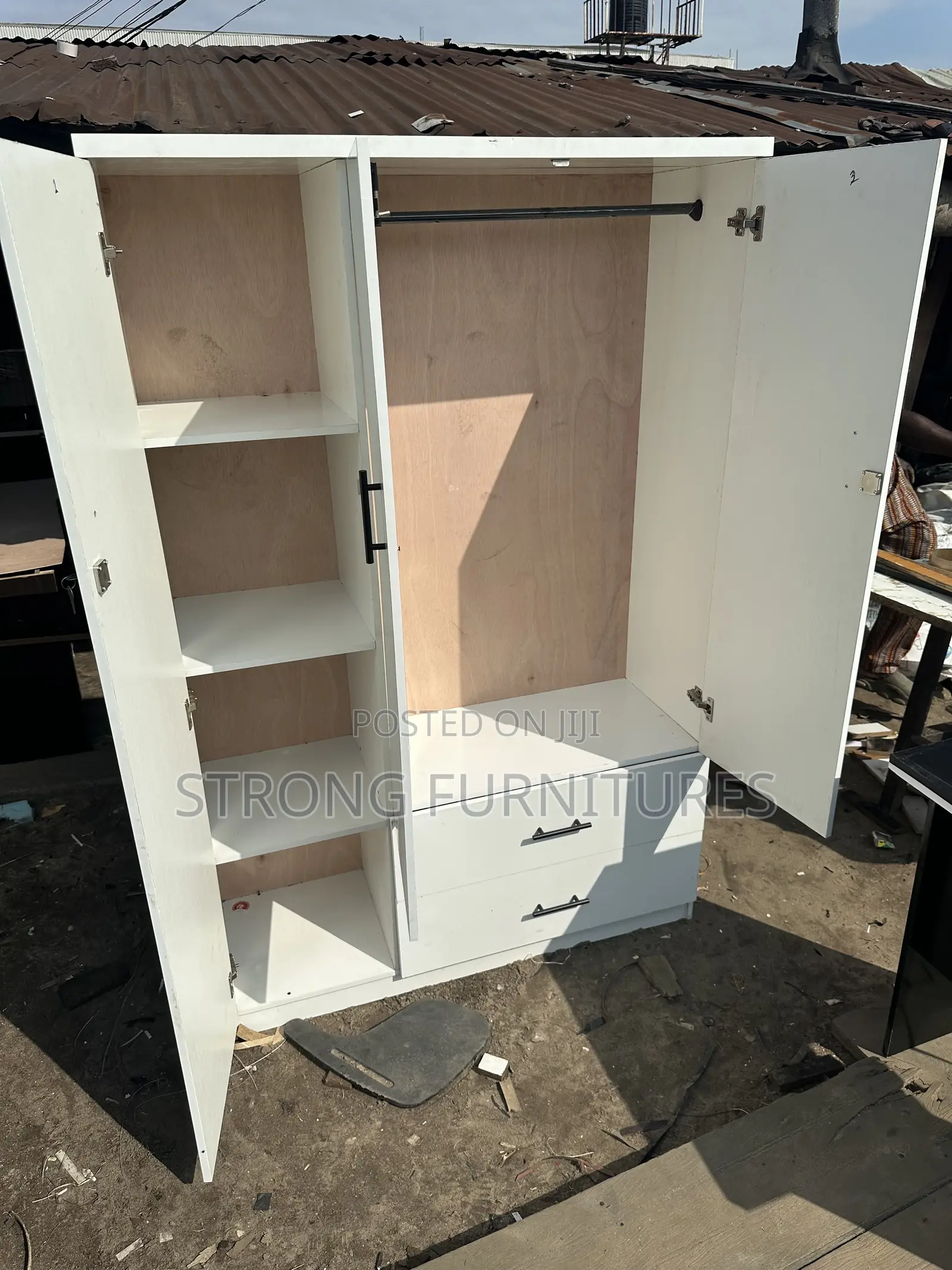 4ft X 6ft Tall Off White Wardrobe (Hdf)