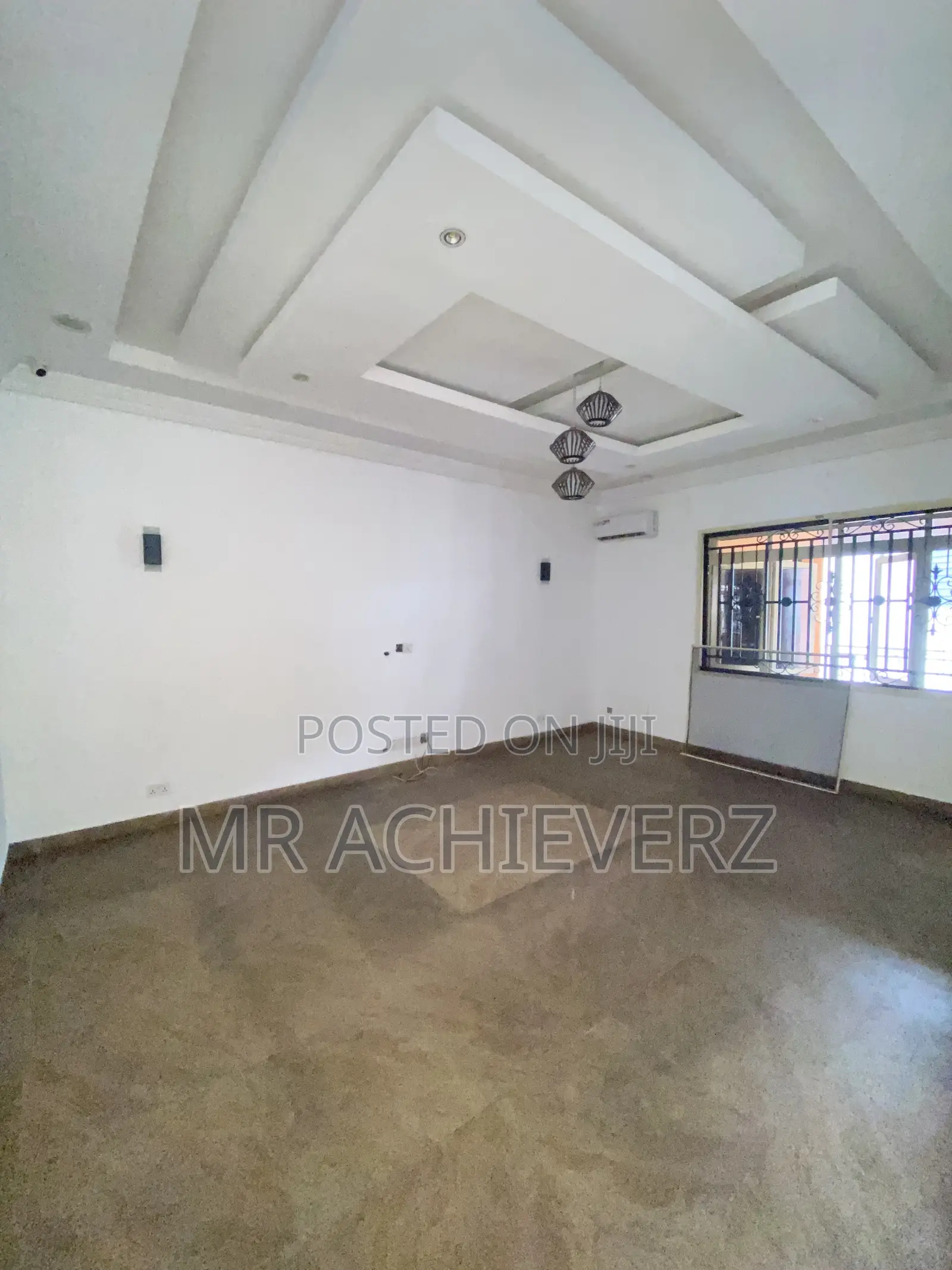 4bdrm Block of Flats in Old Gra, Obio-Akpor for rent