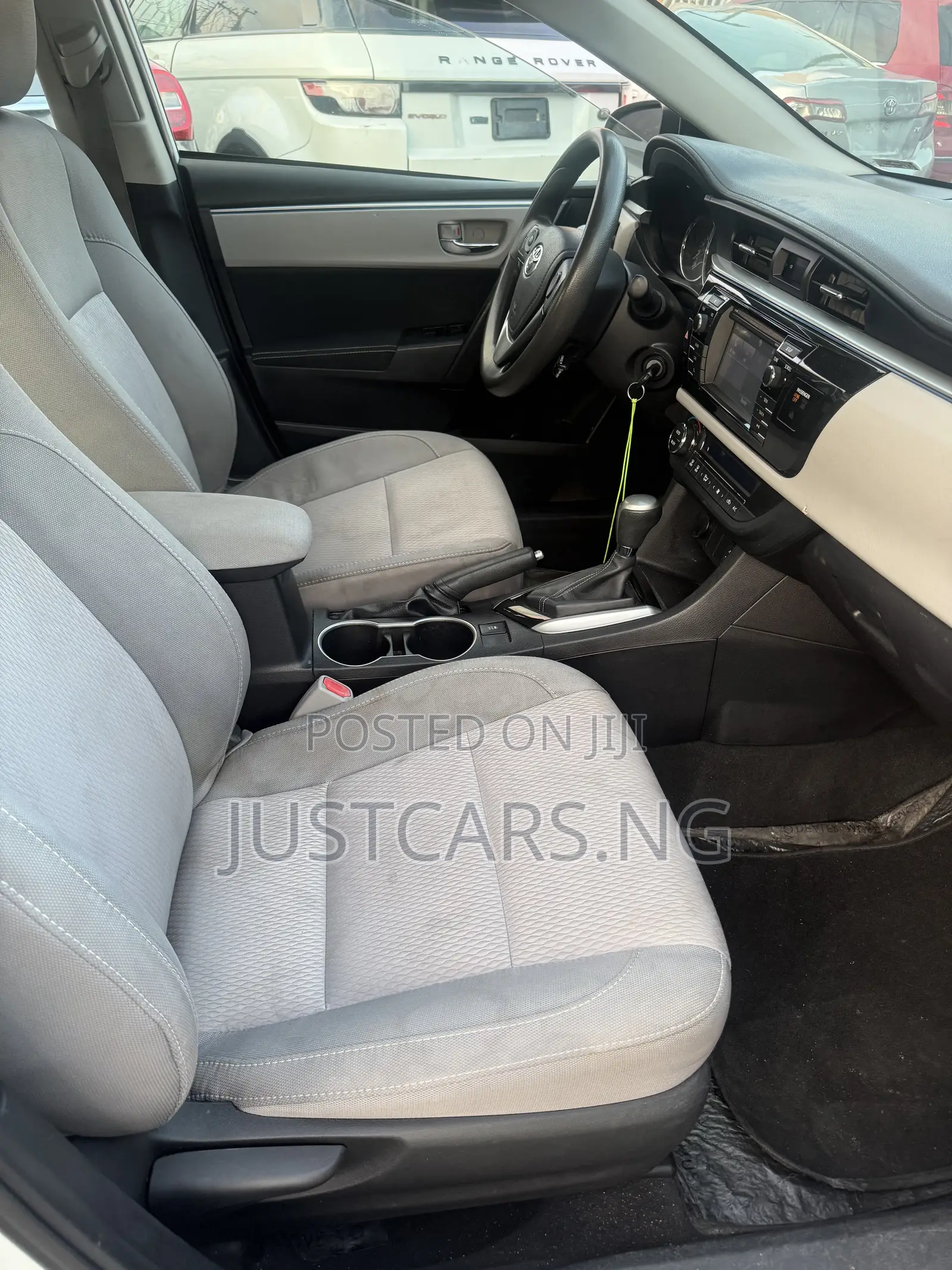 Toyota Corolla LE Eco Plus 4dr Sedan (1.8L 4cyl CVT) 2015 White