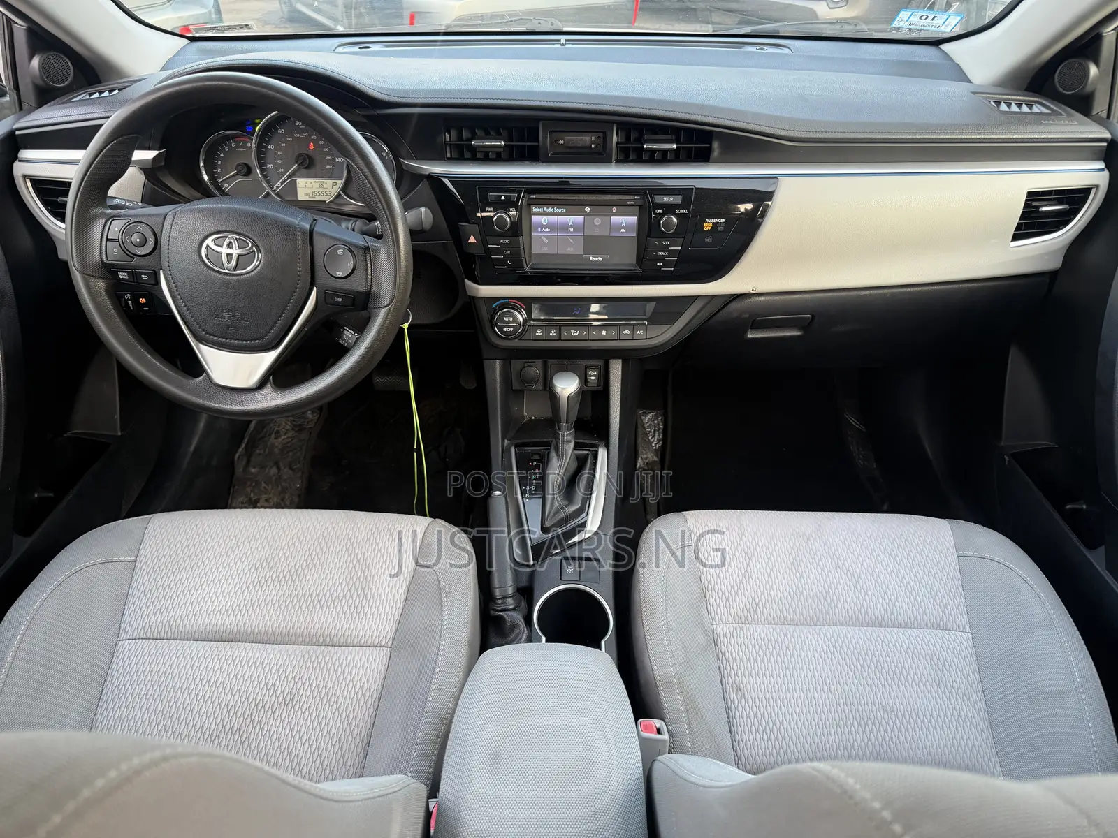 Toyota Corolla LE Eco Plus 4dr Sedan (1.8L 4cyl CVT) 2015 White