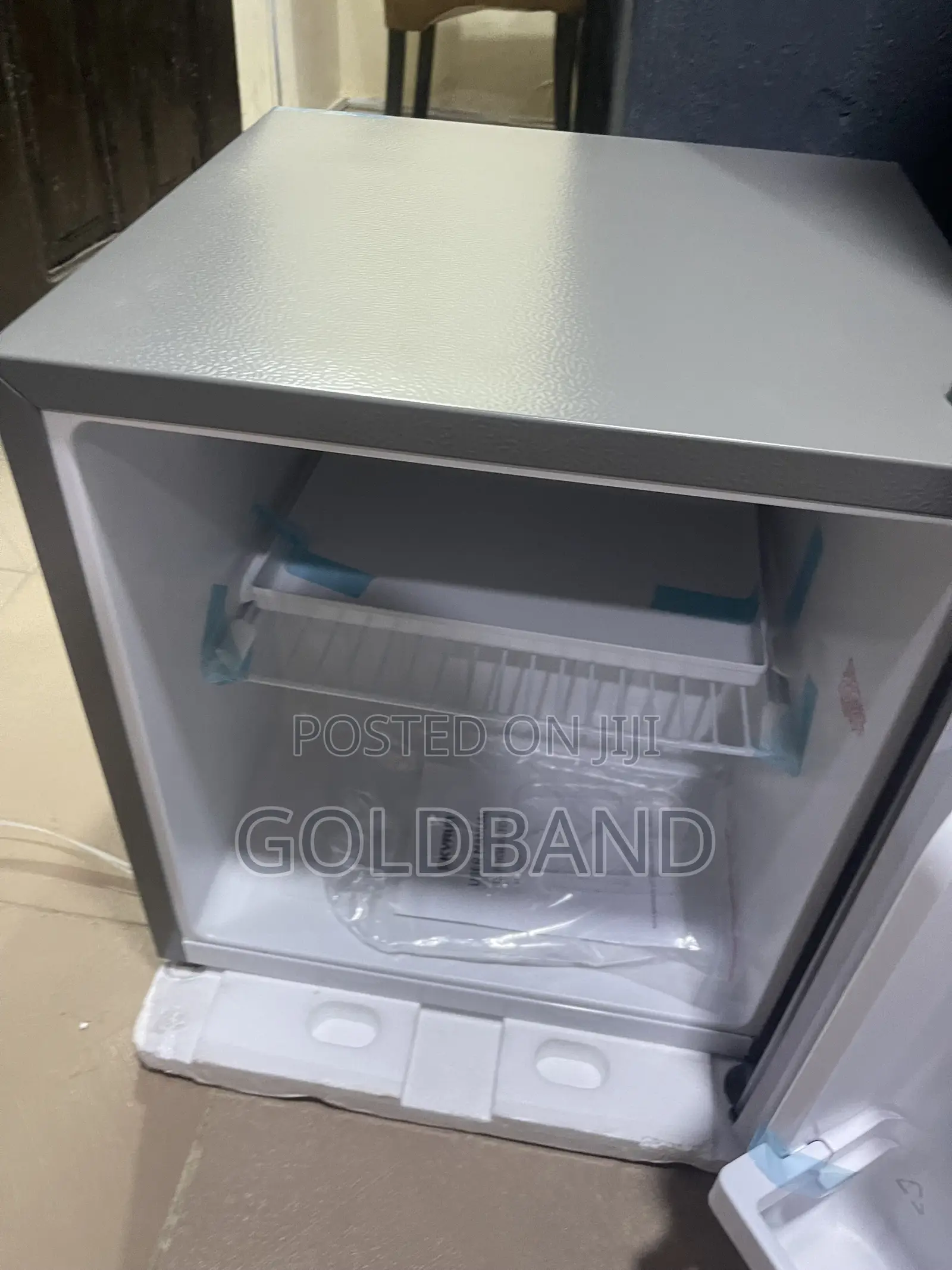 Skyrun BCD-50HW 50L Space-Friendly Refrigerator