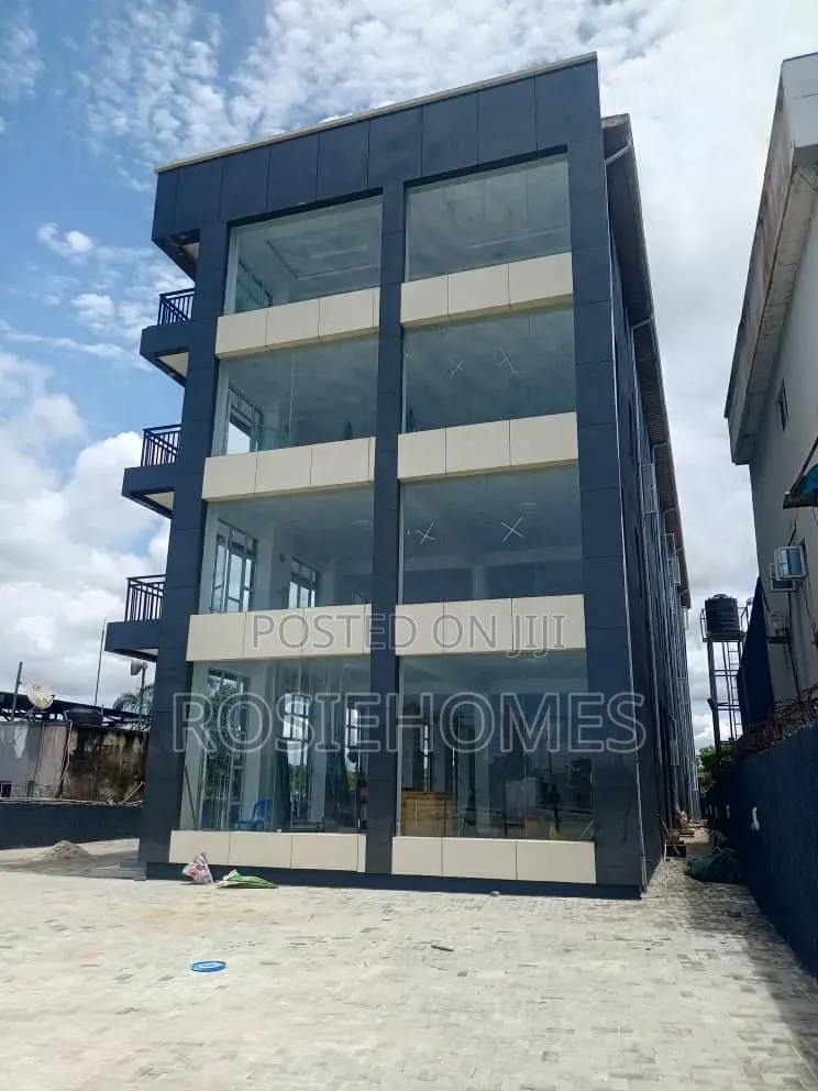Brand New Spacious Shop
