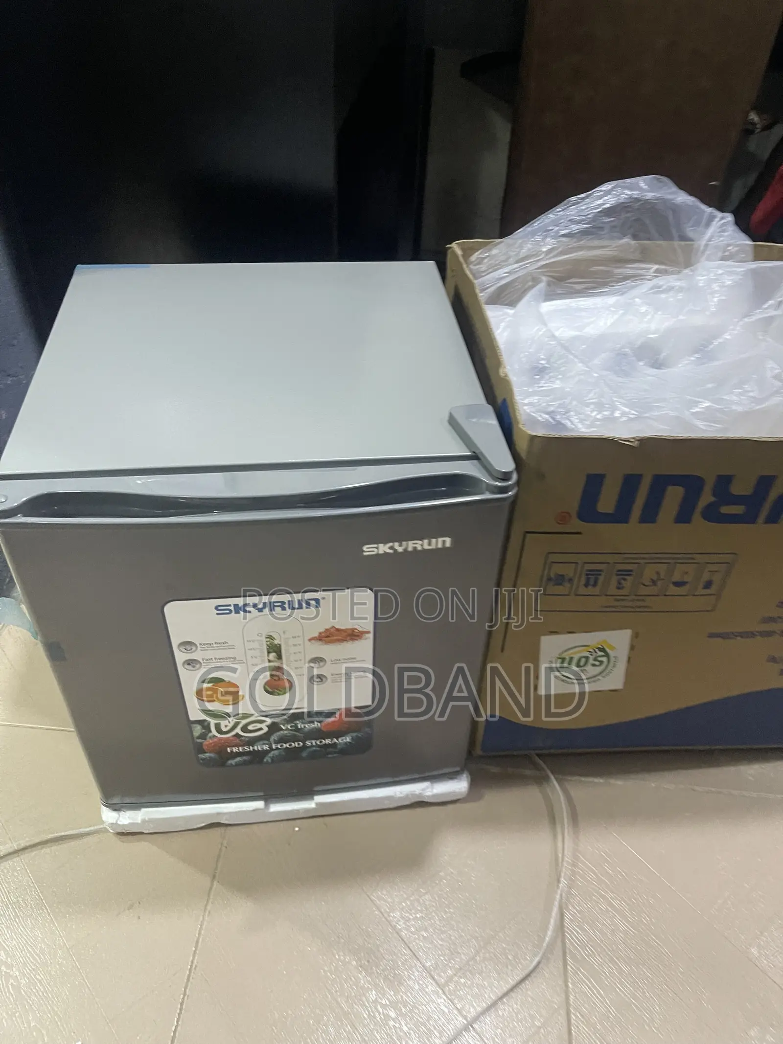 Skyrun 50L Personal Bedside Cooling Refrigerator
