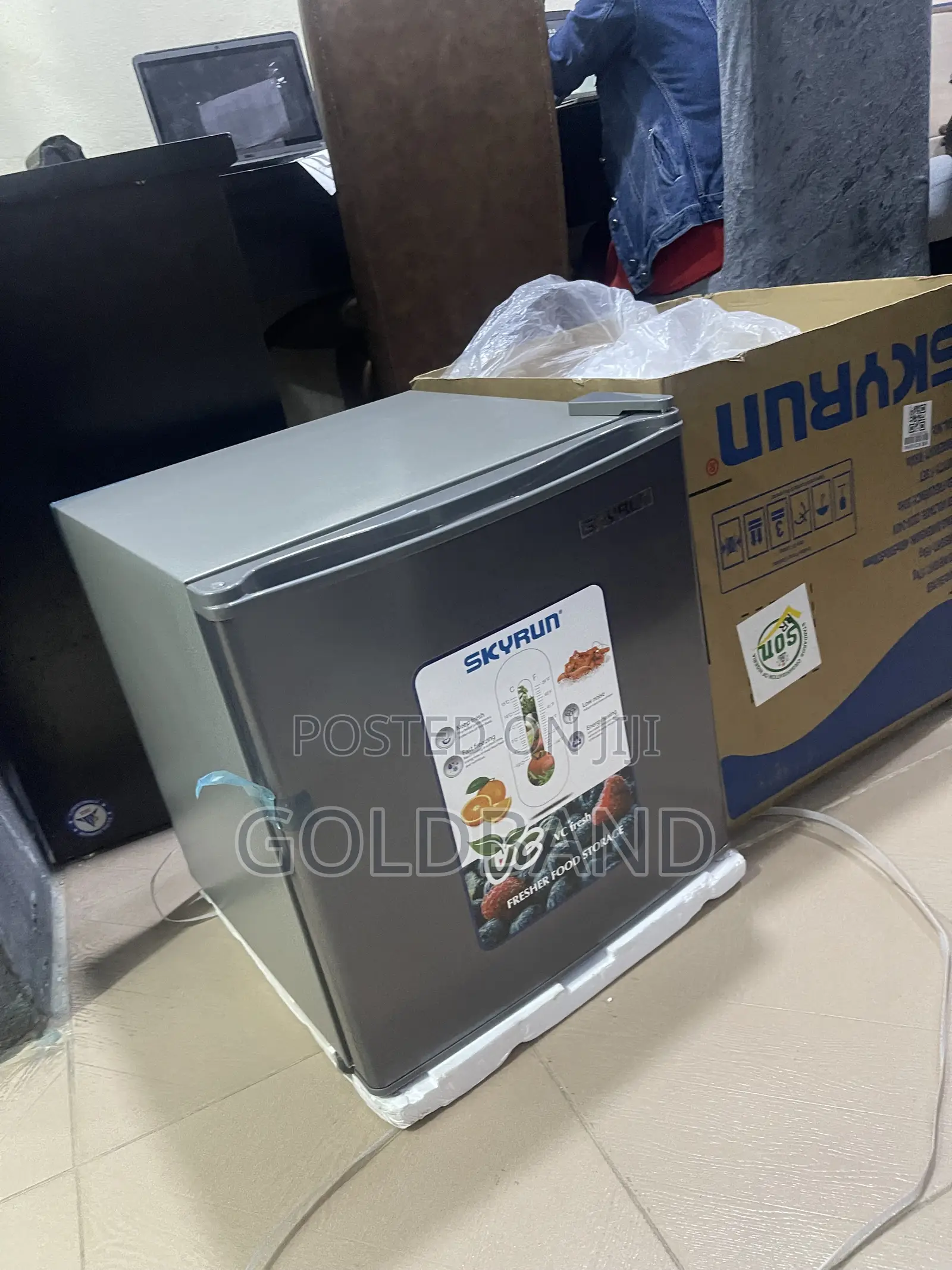 Skyrun 50L Stylish Small Refrigerator for Home