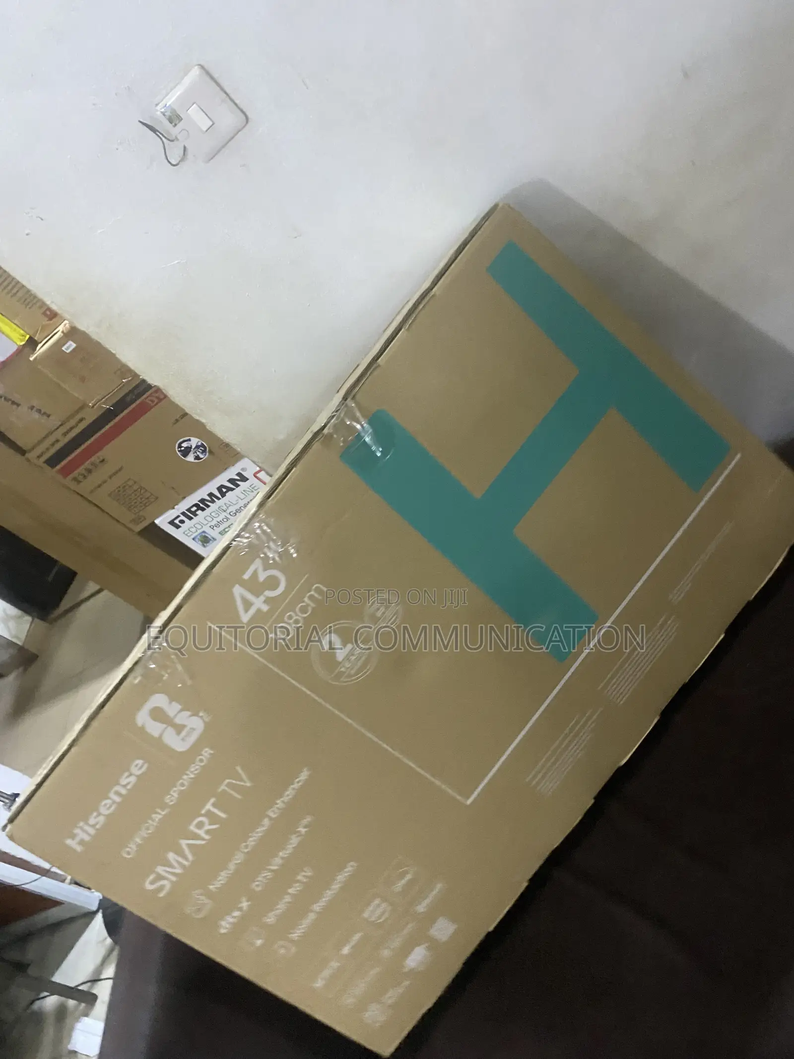 Hisense 43 Inch Sleek Smart LED TV