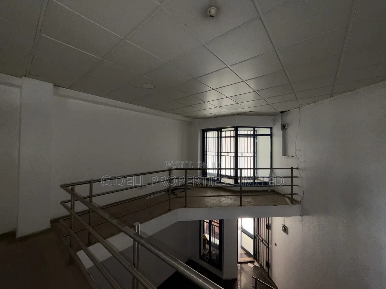 145SQM Office Space on the Ground Floor in a Strategic Location