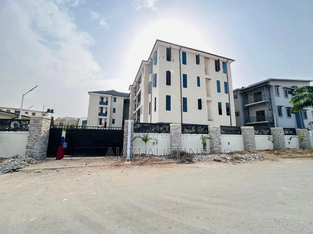 3bdrm Apartment in Jahi, Abuja for sale