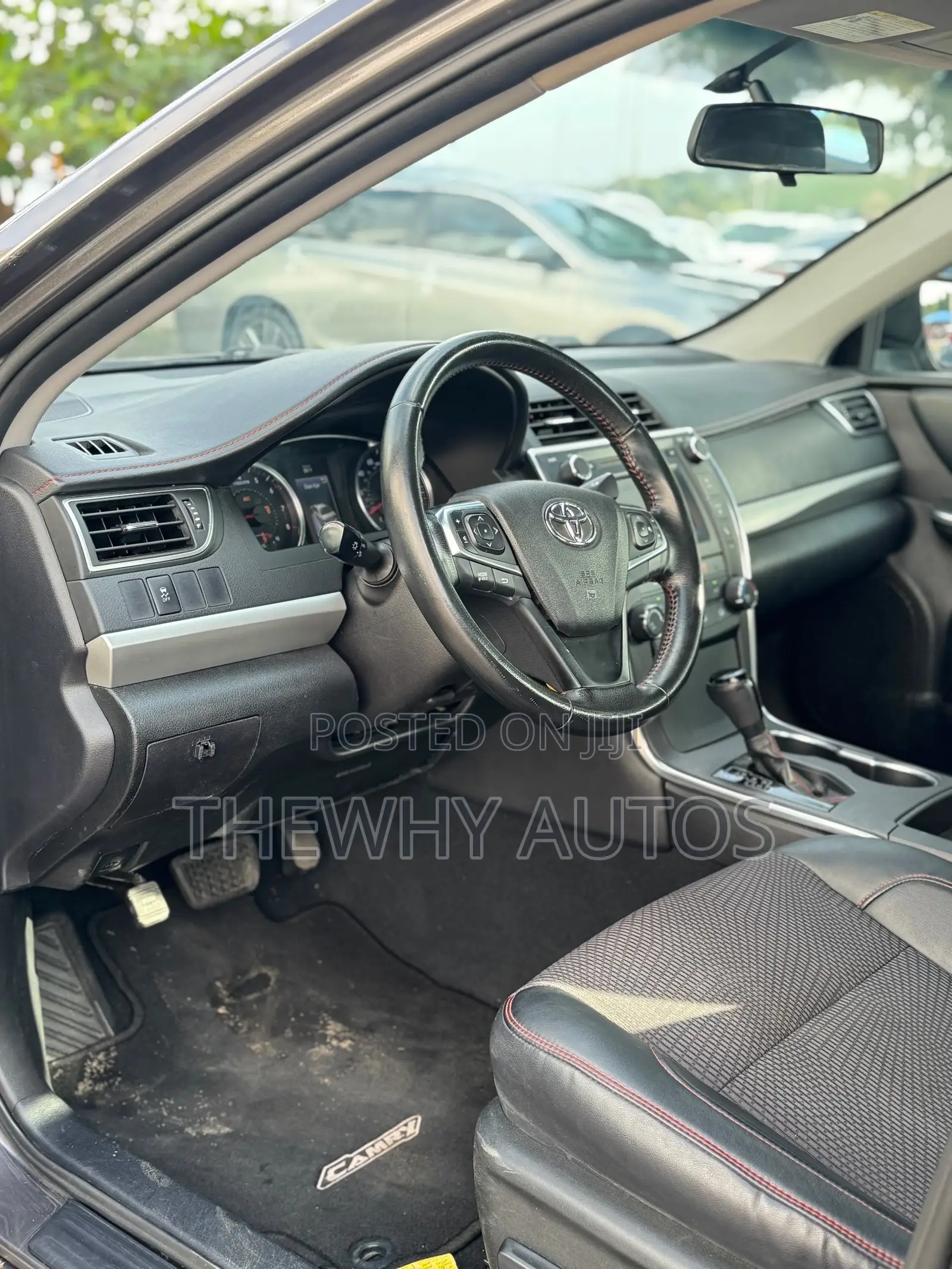 Toyota Camry SE 4dr Sedan (2.5L 4cyl 6A) 2016 Gray