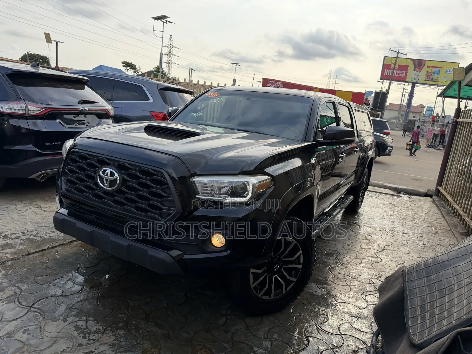 Toyota Tacoma 4dr Double Cab 2016 Black